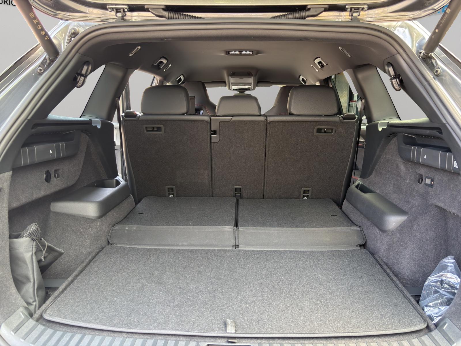 SKODA Kodiaq 2.0 TSI RS-image-10