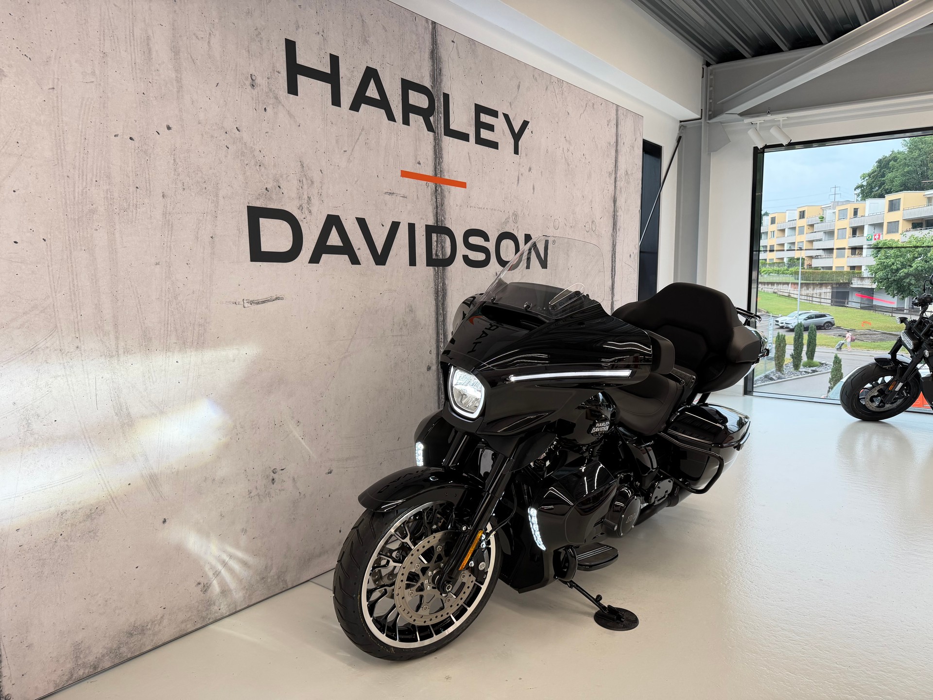 HARLEY-DAVIDSON FLHXL Street Glide Limited 117-image-4