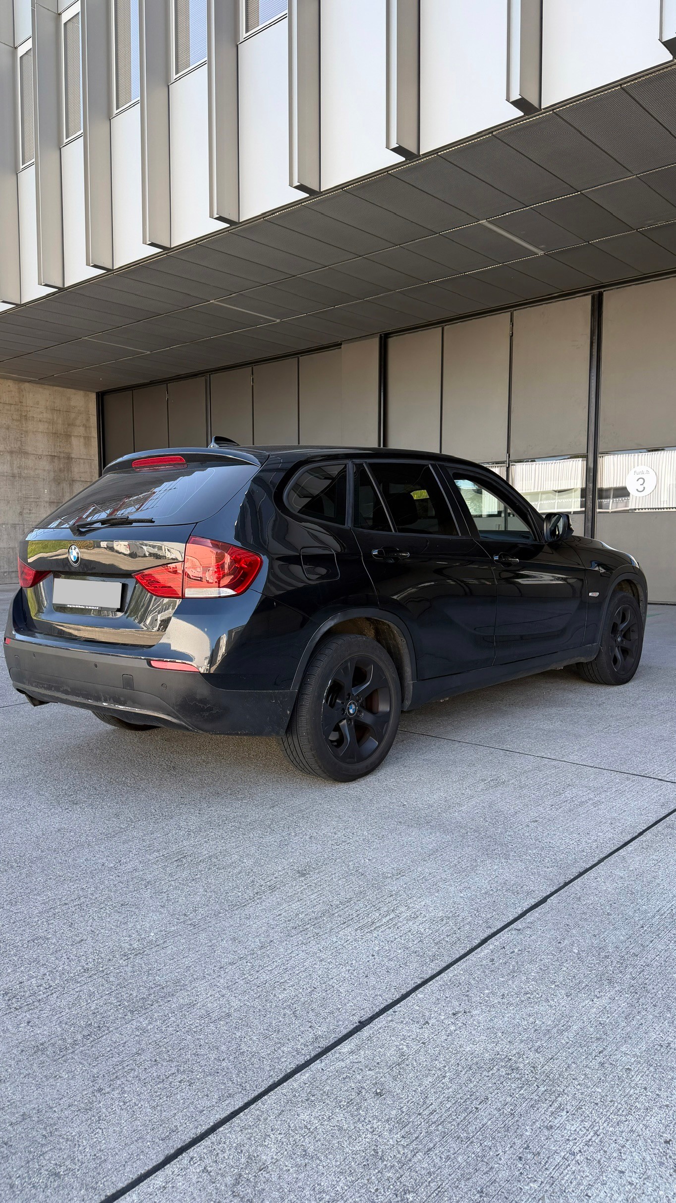 BMW 20d xDrive-image-2