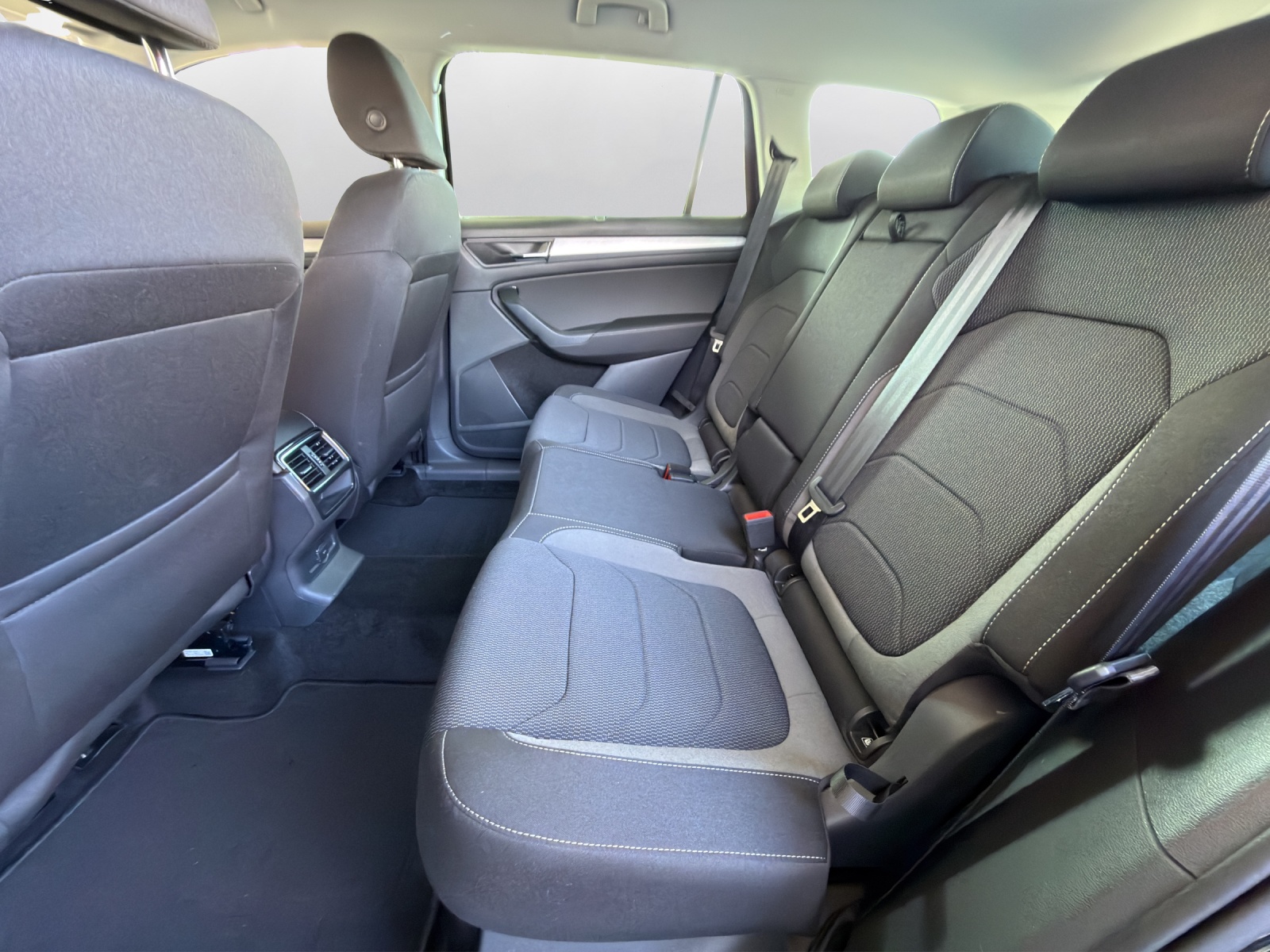 SKODA Kodiaq 2.0 TDI CR Ambition 4x4 DSG-image-10