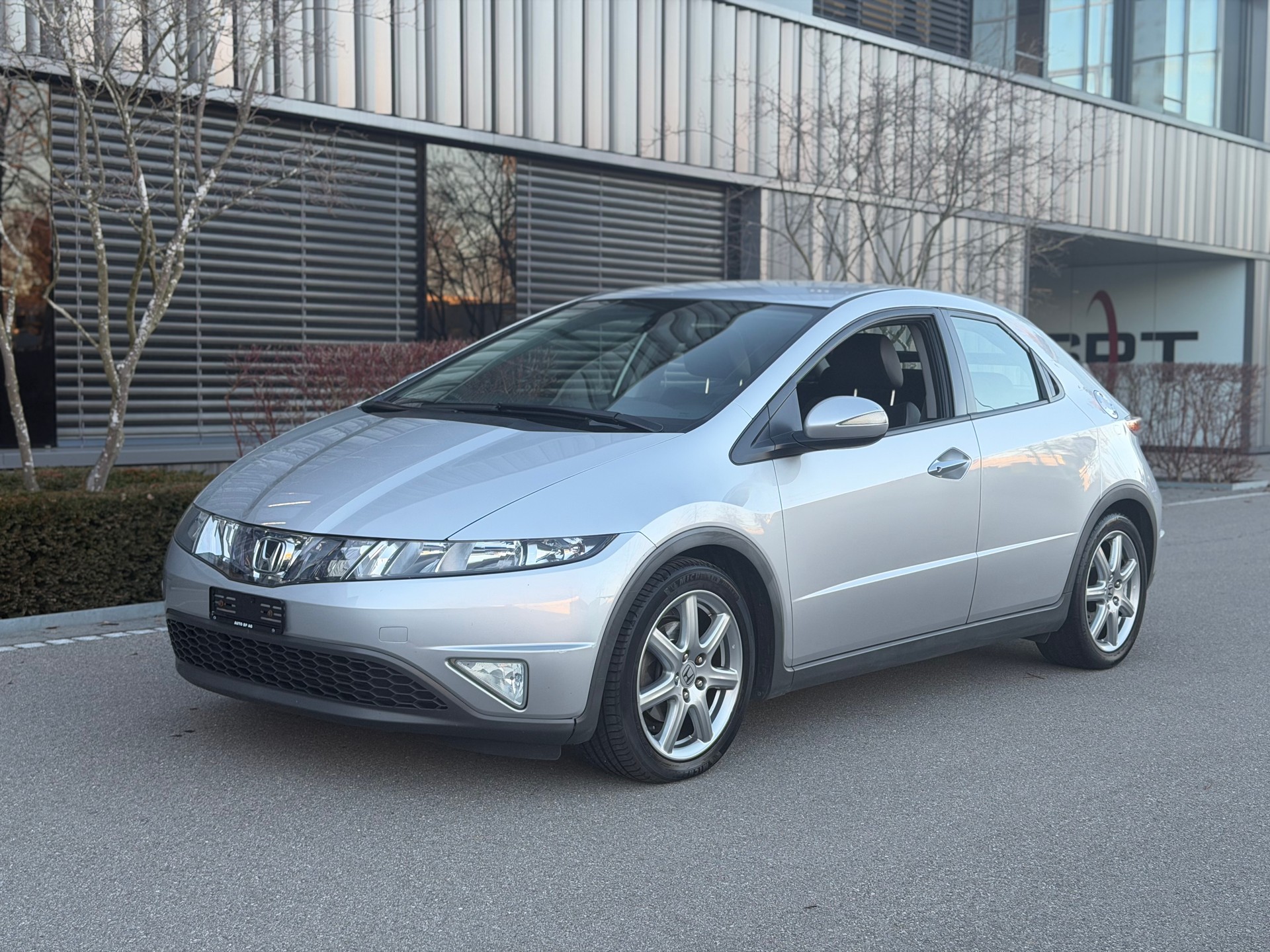 HONDA Civic 1.8i Sport-image-0