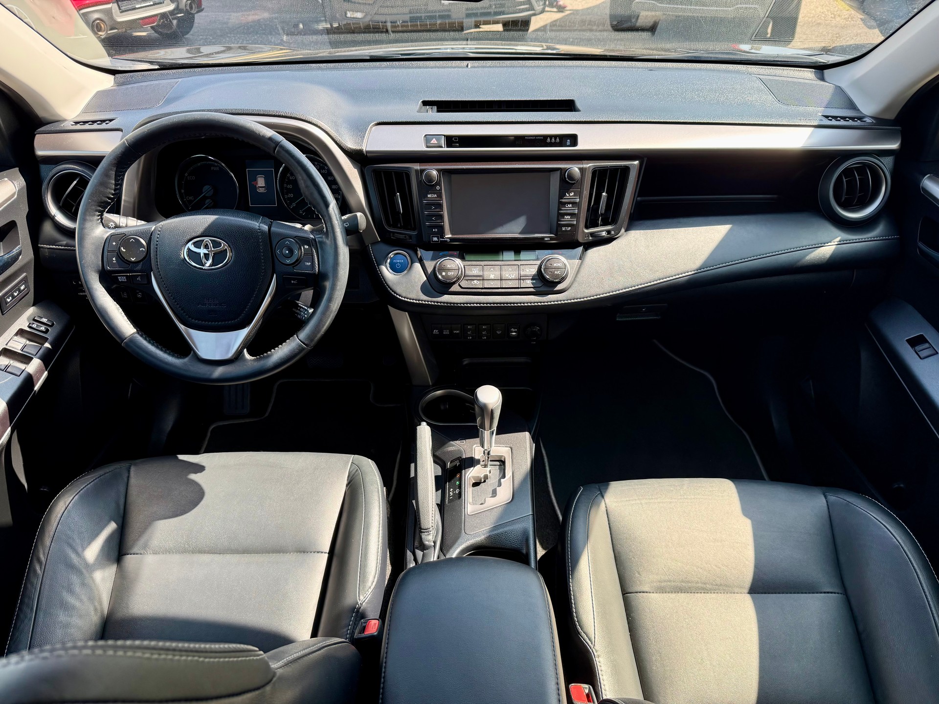 TOYOTA RAV-4 2.5 HSD Premium e-CVT-image-11