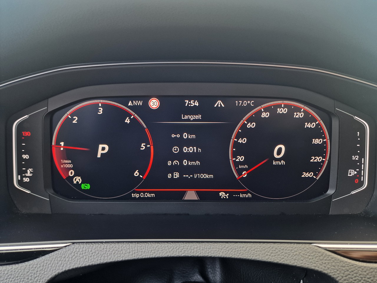 VW Passat Alltrack 2.0 TDI 4Motion DSG-image-15