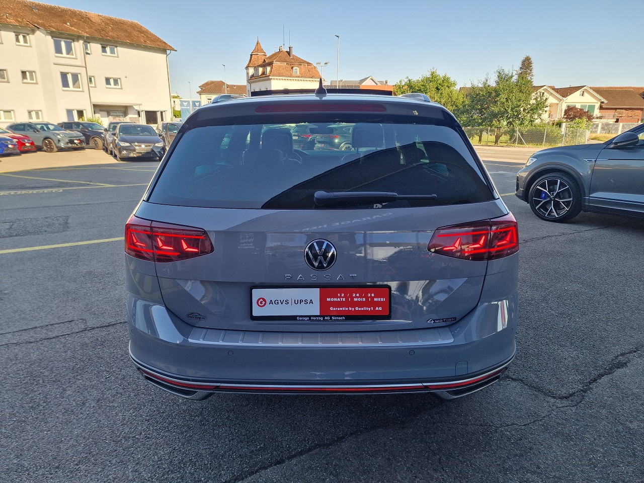VW Passat Alltrack 2.0 TDI 4Motion DSG-image-4