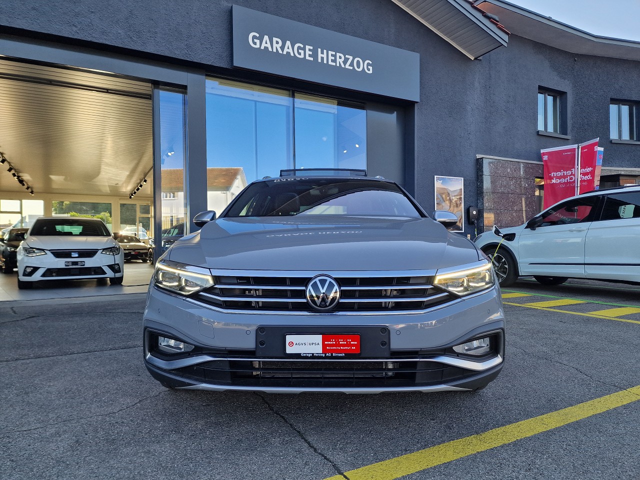VW Passat Alltrack 2.0 TDI 4Motion DSG-image-8