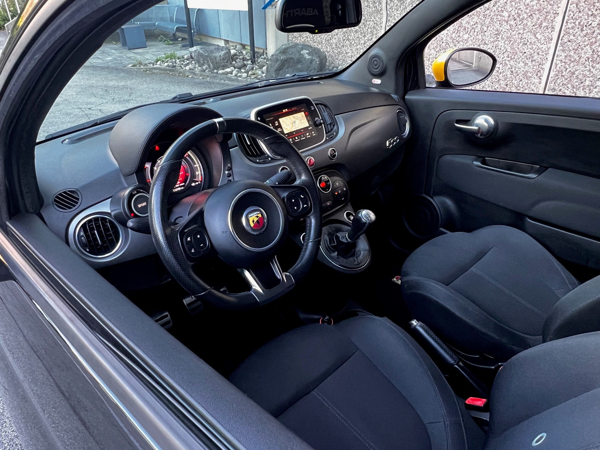 FIAT 595 1.4 16V Turbo Abarth Pista-image-12