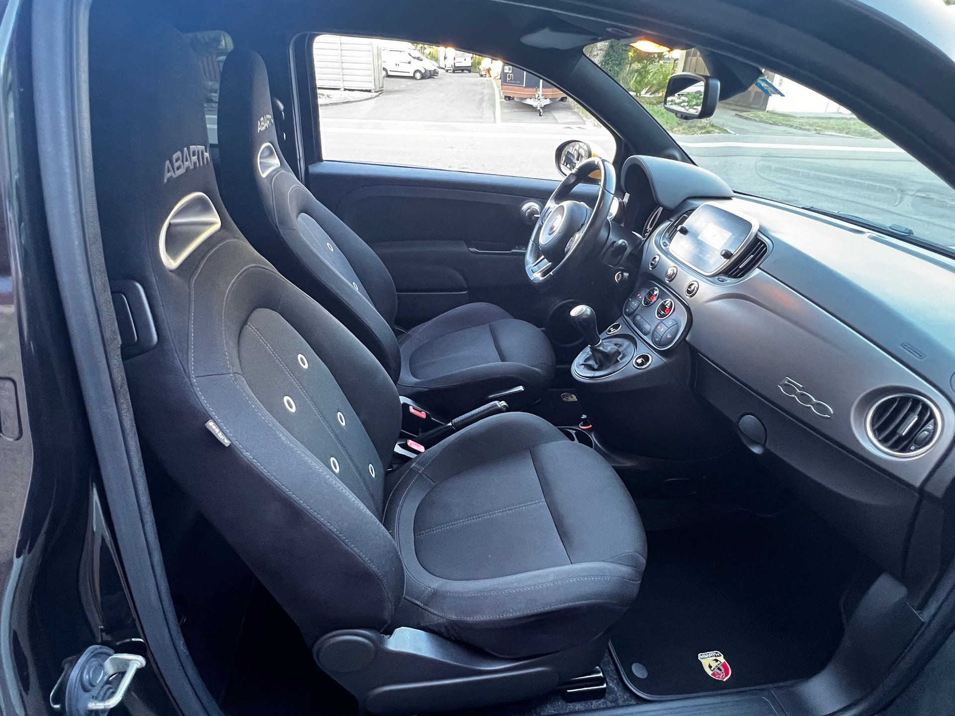 FIAT 595 1.4 16V Turbo Abarth Pista-image-13