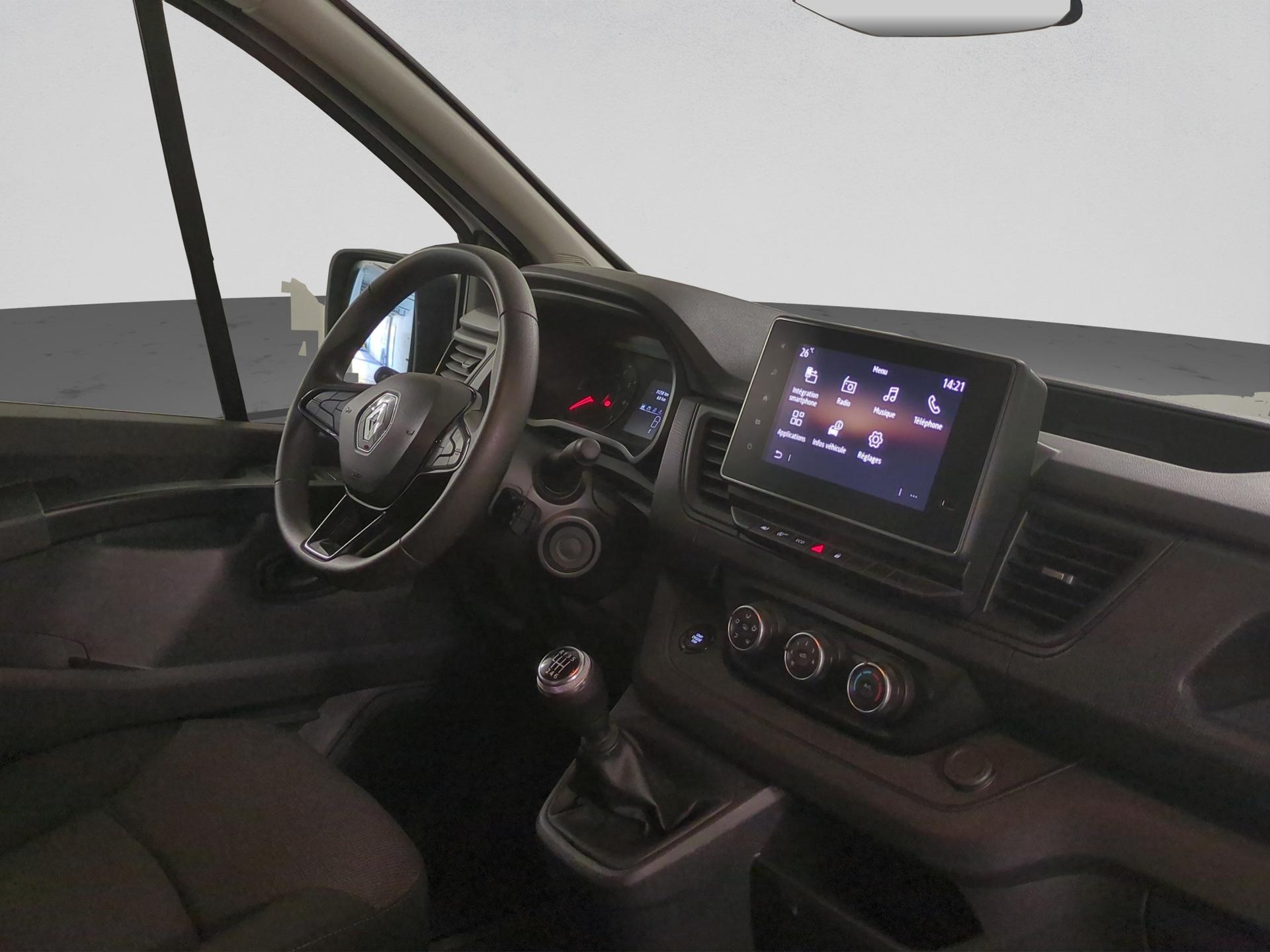 RENAULT Trafic 2.0 Blue dCi110 Business L1H1-image-13