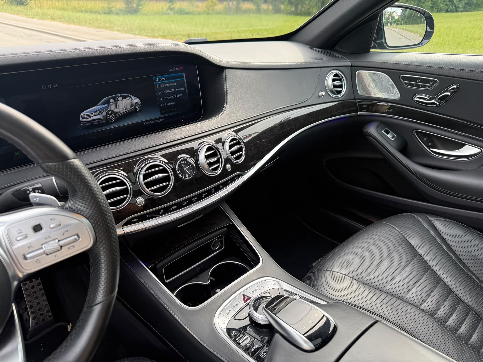 MERCEDES-BENZ S 560 V8 AMG Line 4matic lang-image-7