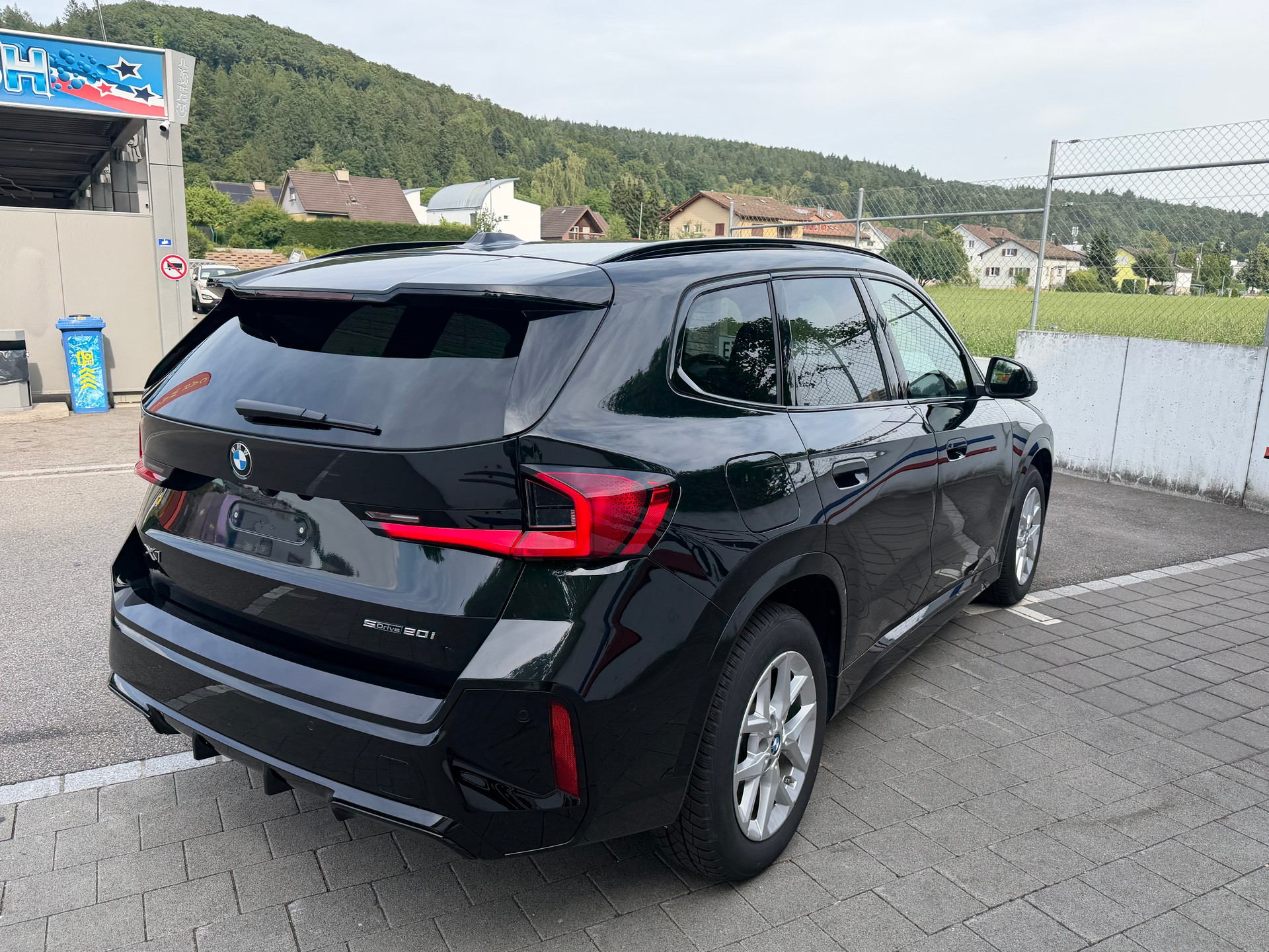 BMW X1 sDrive 20i 48V M Sport Pro-image-4