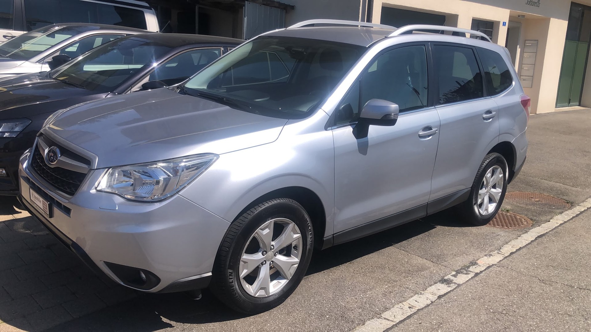 SUBARU Forester 2.0i Swiss