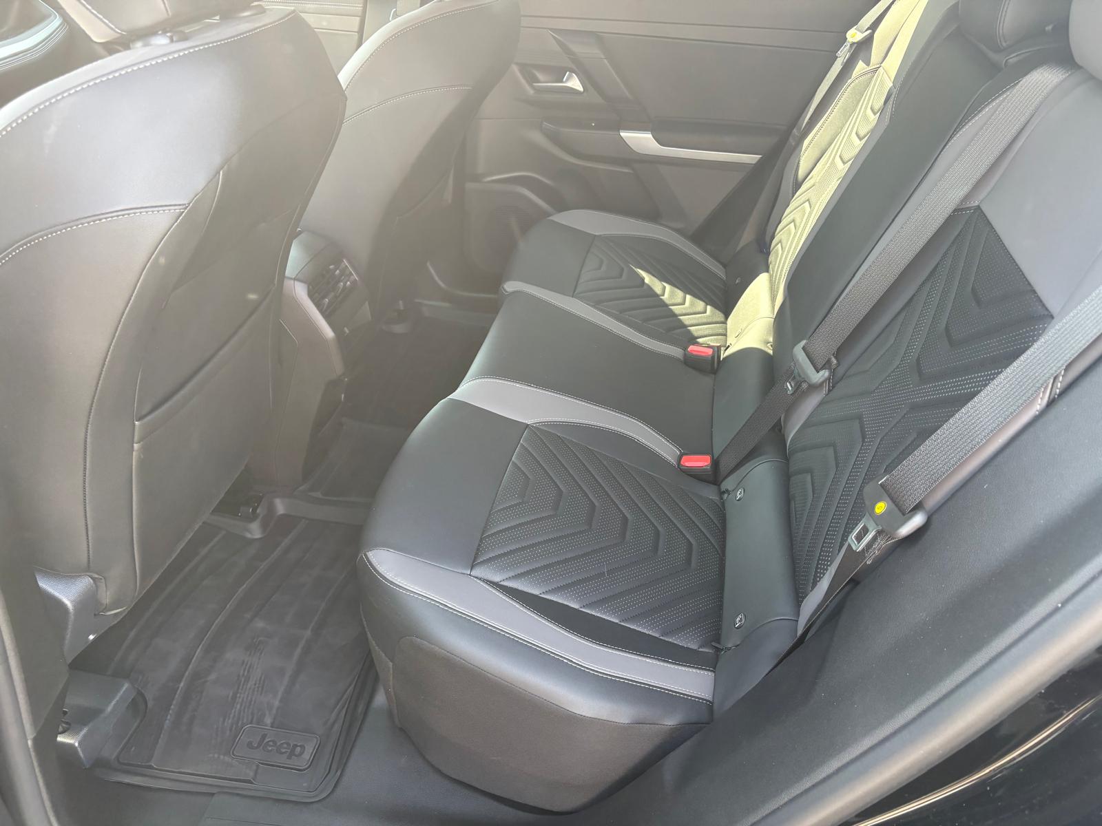 JEEP Compass Elektro 74kWh First Edition-image-7