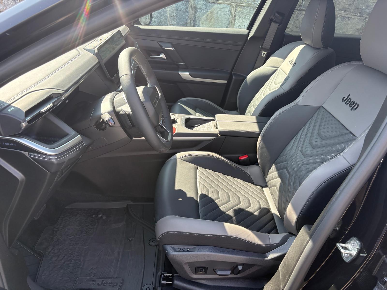 JEEP Compass Elektro 74kWh First Edition-image-6