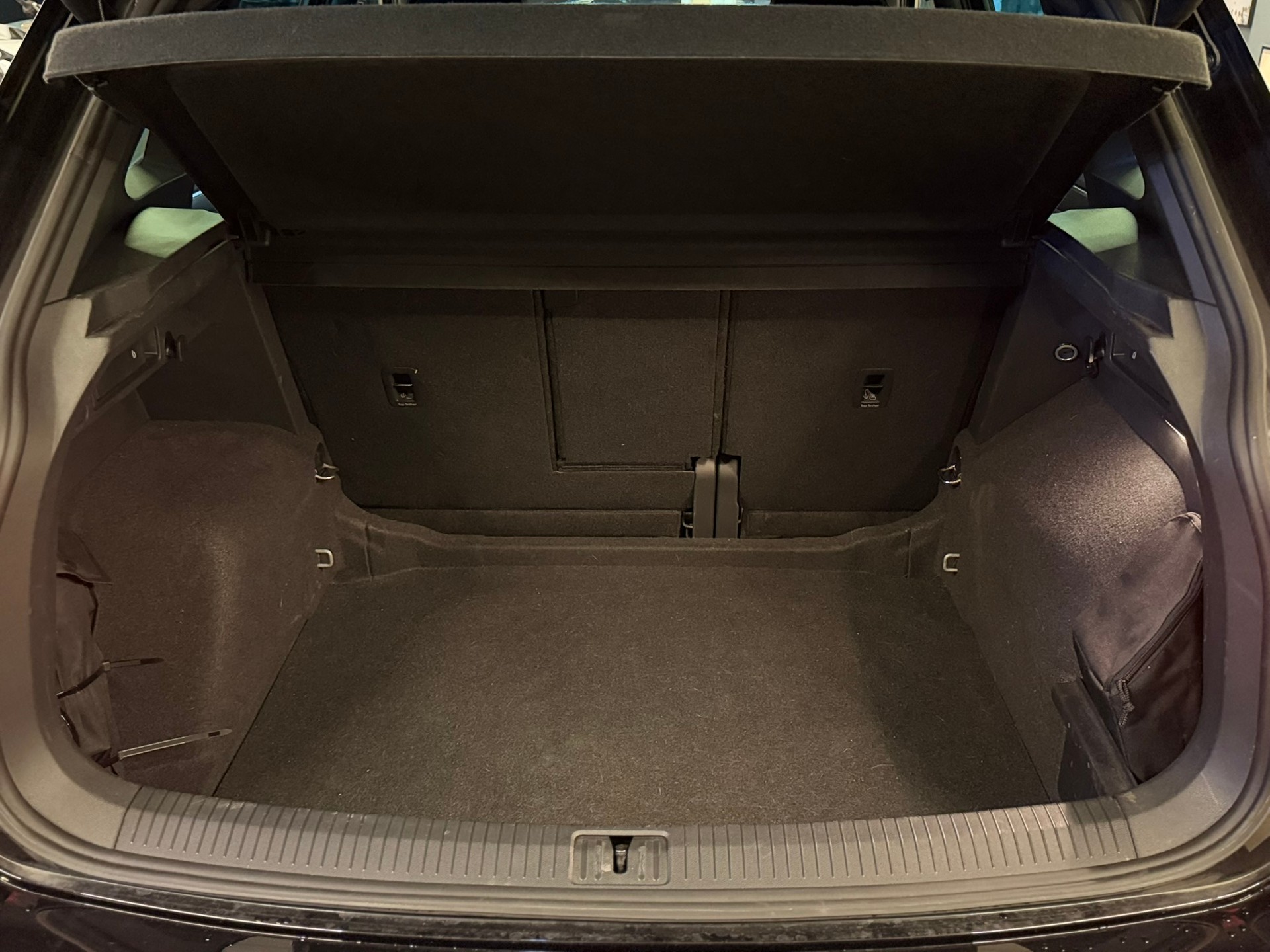 VW Tiguan 2.0TSI R-Line 4Motion DSG-image-7