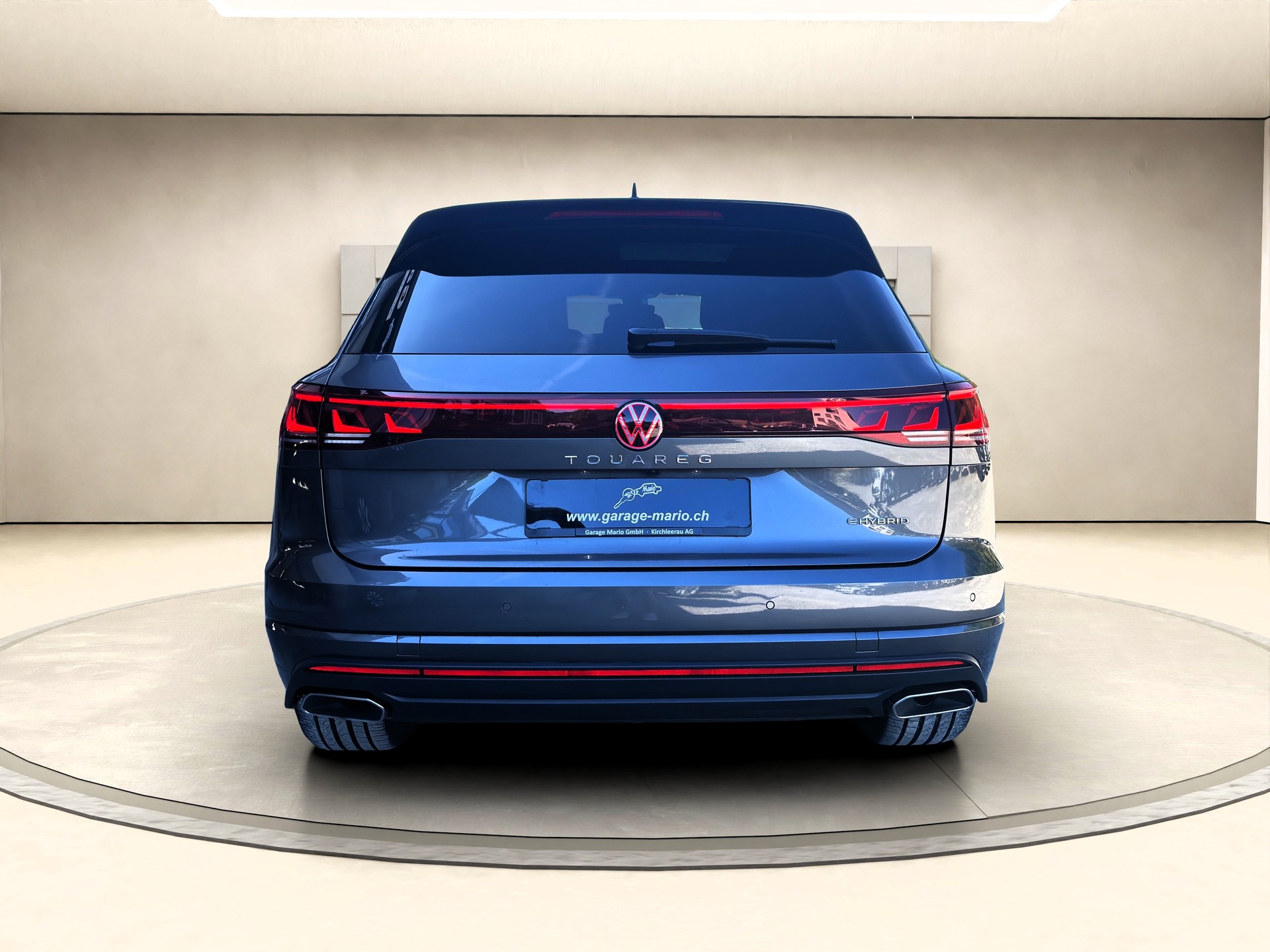 VW Touareg 3.0 TSI eHybrid Elegance Tiptronic ✅CH-Fahrzeug & 8-fach bereift auf ALU & Frisch ab Service✅-image-5