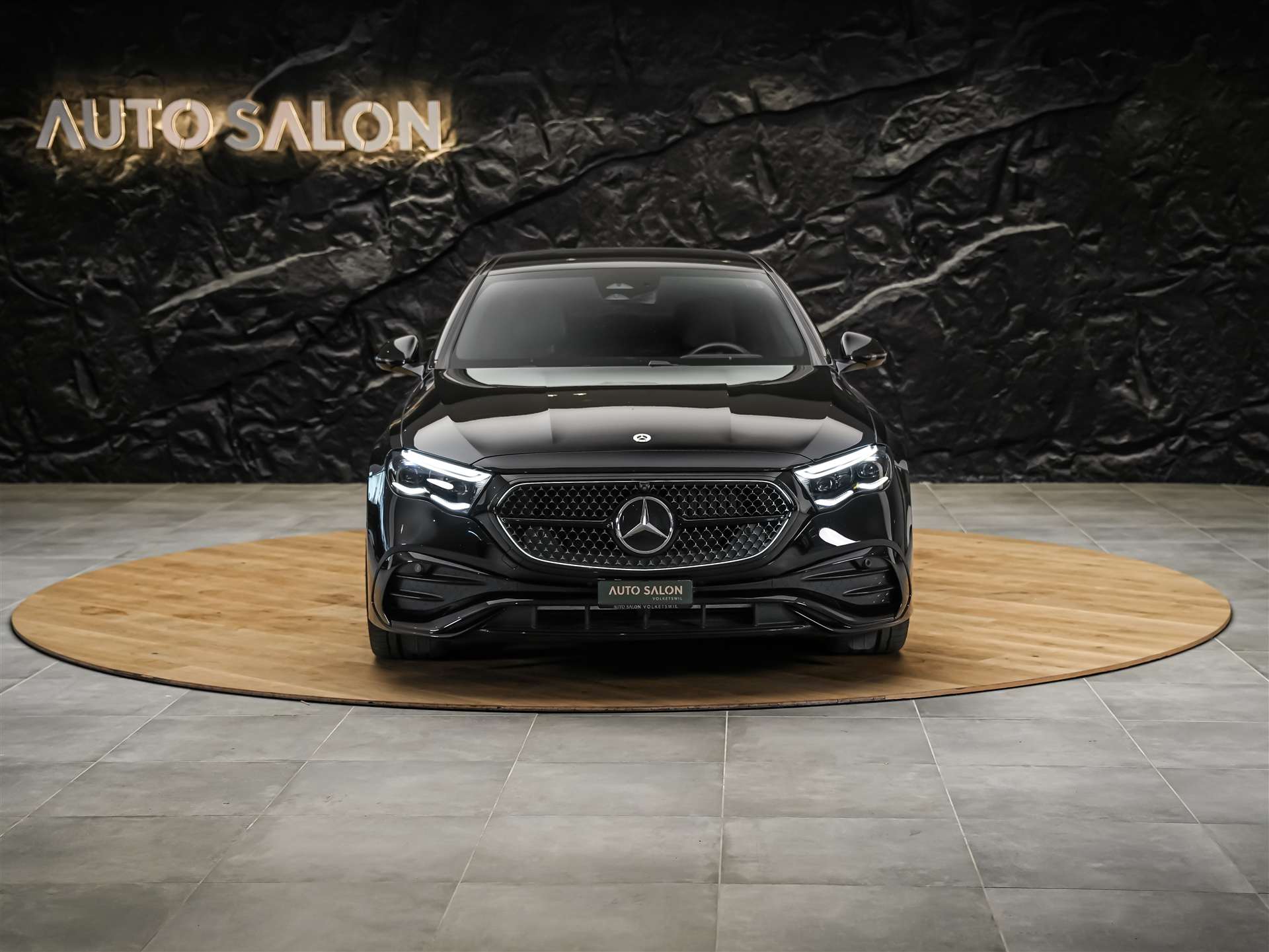 MERCEDES-BENZ E 220 d 4Matic 9G-Tronic *Werksgarantie*Superscreen*Burmester Soundsystem*360° Kamera*-image-6
