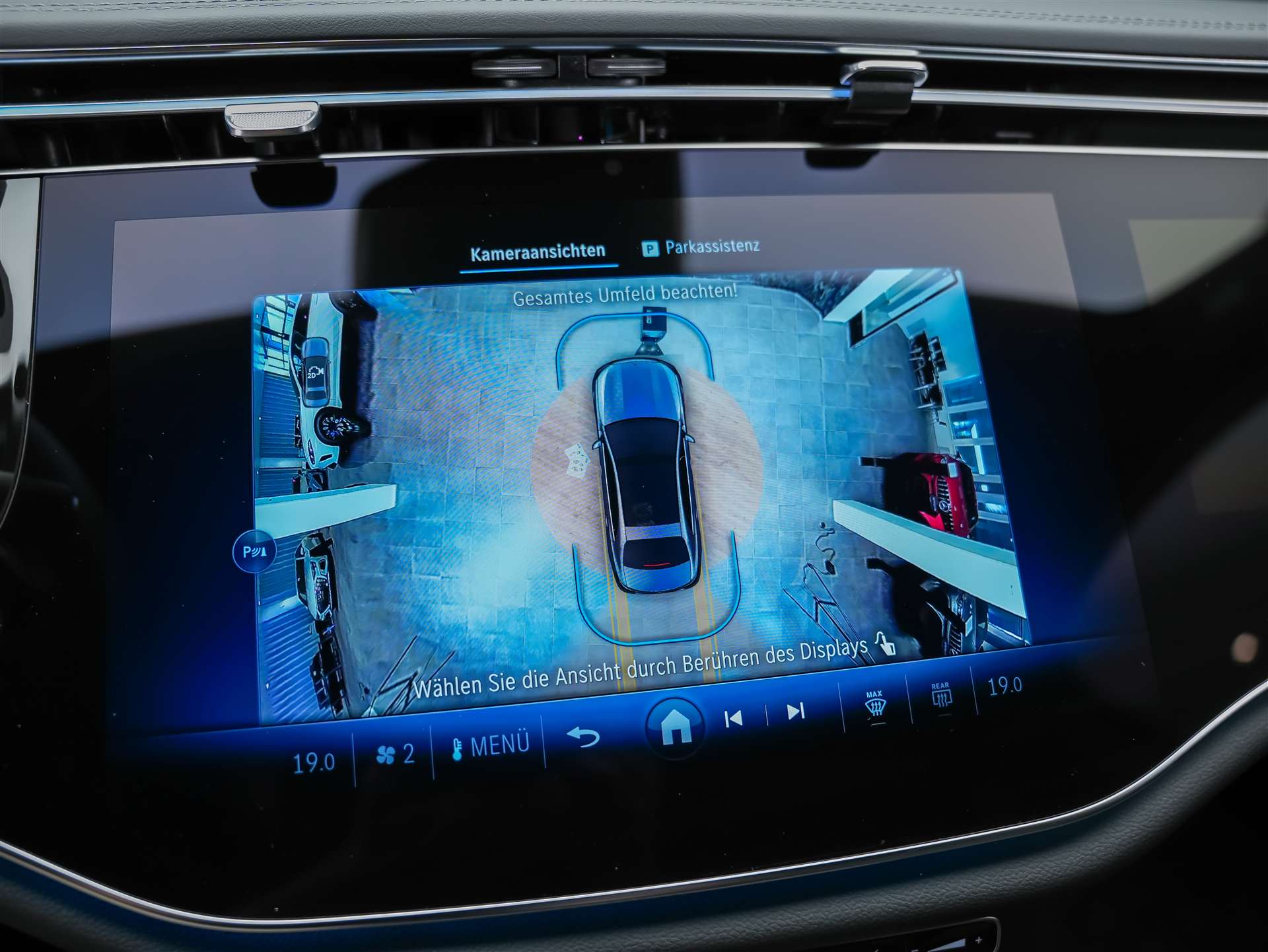 MERCEDES-BENZ E 220 d 4Matic 9G-Tronic *Werksgarantie*Superscreen*Burmester Soundsystem*360° Kamera*-image-41