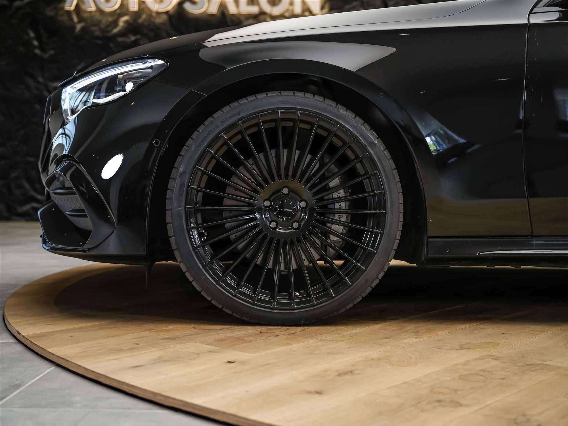 MERCEDES-BENZ E 220 d 4Matic 9G-Tronic *Werksgarantie*Superscreen*Burmester Soundsystem*360° Kamera*-image-15