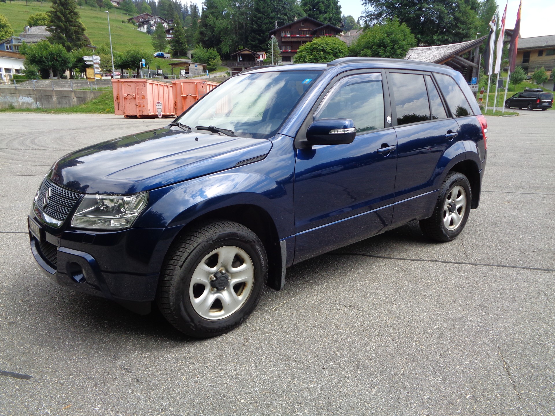 SUZUKI 2.4 VVT GL Top 4x4-image-0