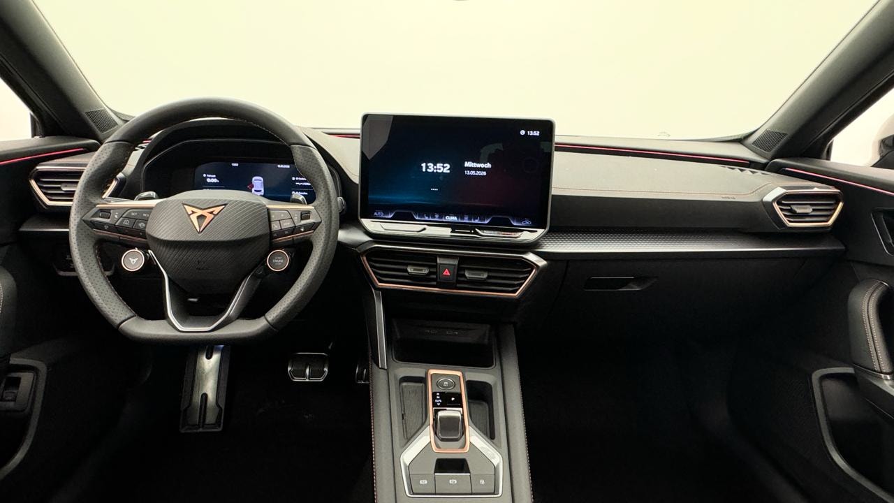 CUPRA Formentor 2.0TSI VZ Black Edtion-image-5