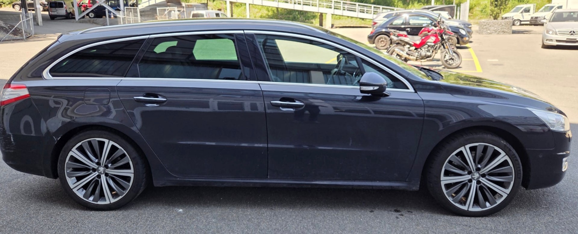 PEUGEOT 508 SW 2.2 HDI GT Automatic-image-5