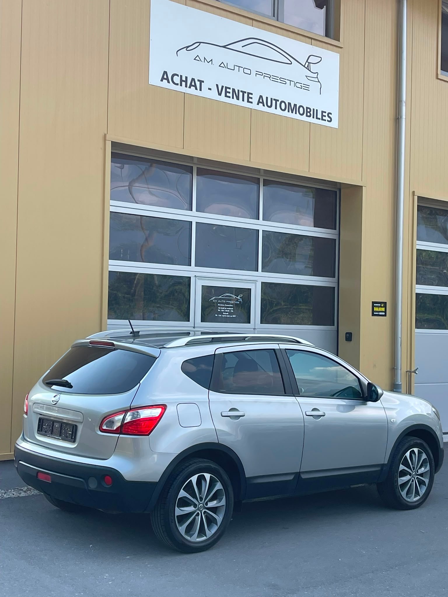 NISSAN Qashqai 2.0 4WD tekna-image-3