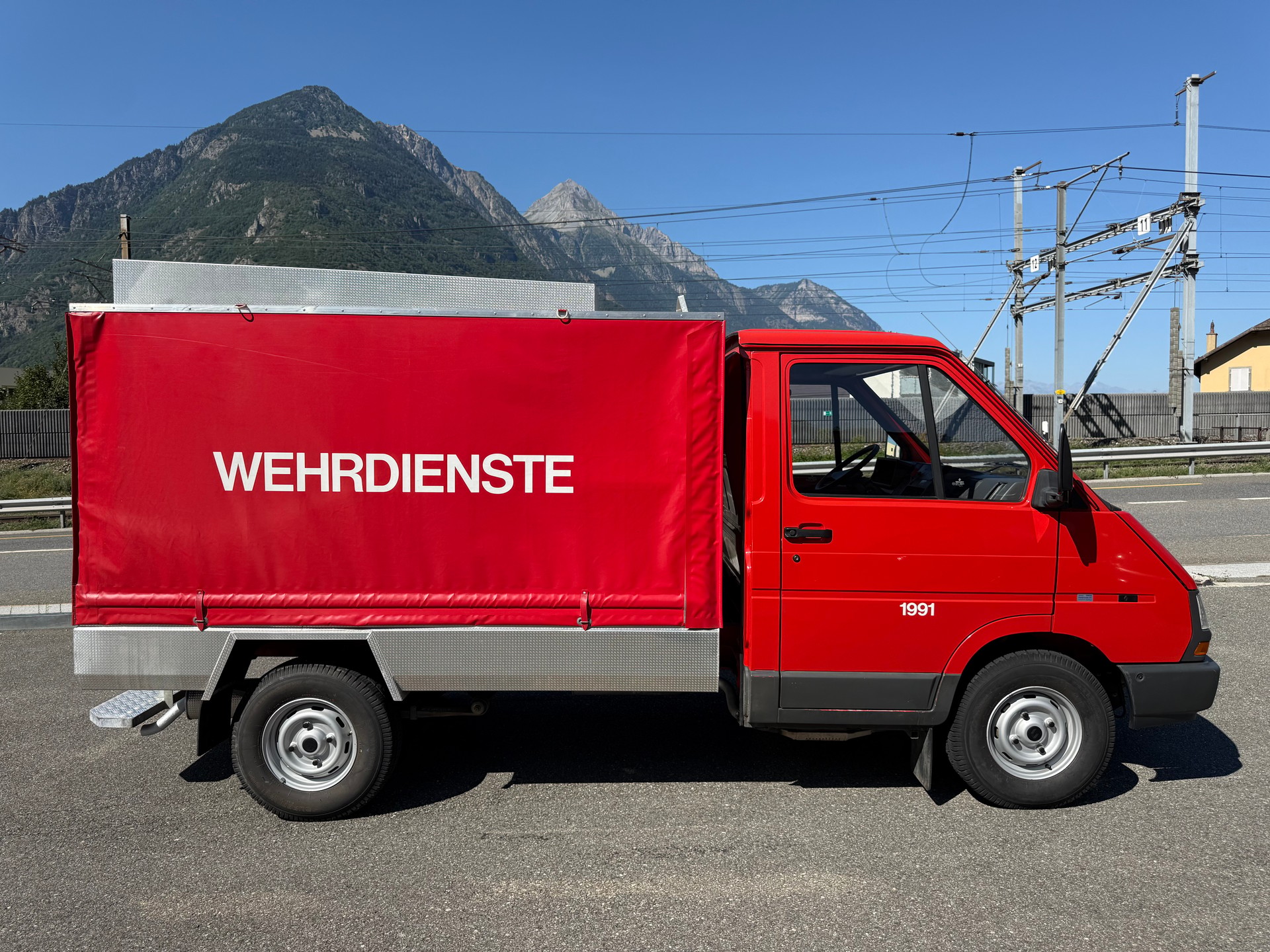RENAULT V 49A 2.2 4x4-image-4