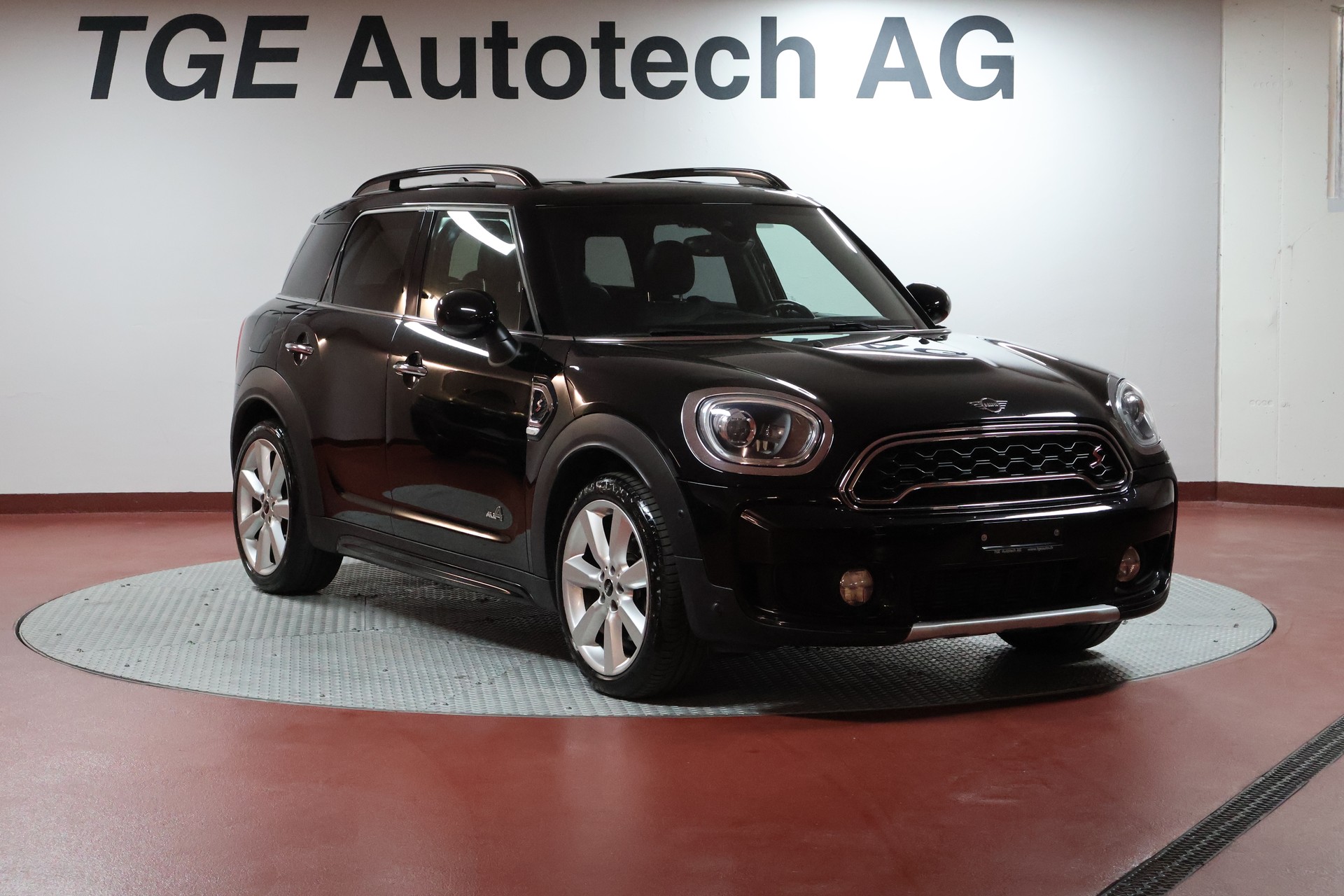 MINI Countryman Cooper S ALL4 Steptronic-image-2
