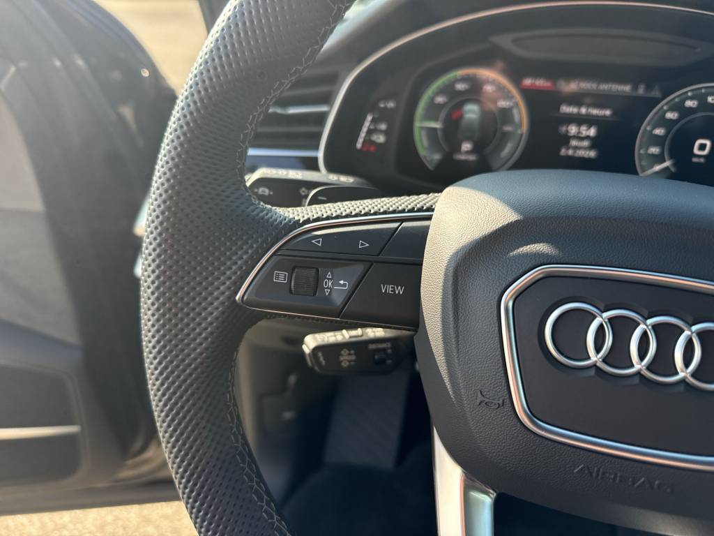 AUDI Q7 60 TFSI e quattro PHEV S line tiptronic-image-15