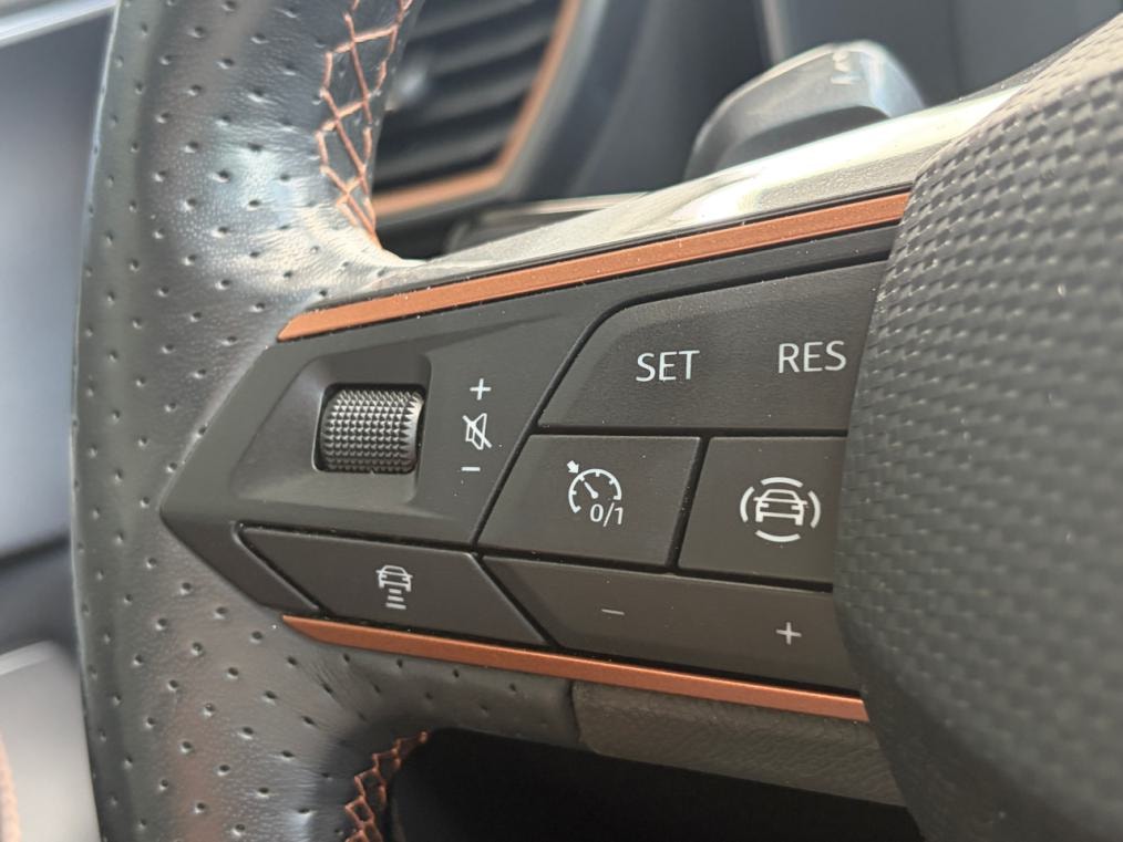 CUPRA Formentor 1.5 TSi-image-5