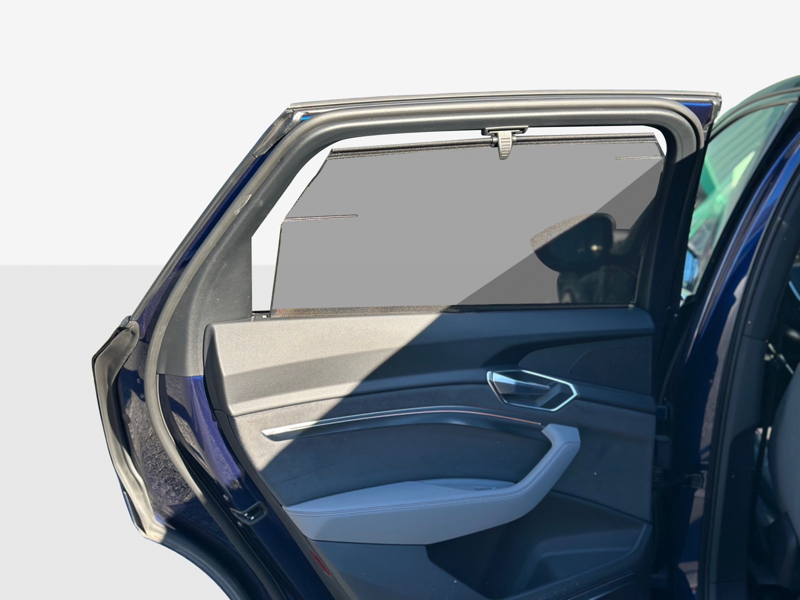 AUDI e-tron 55 Advanced quattro-image-13