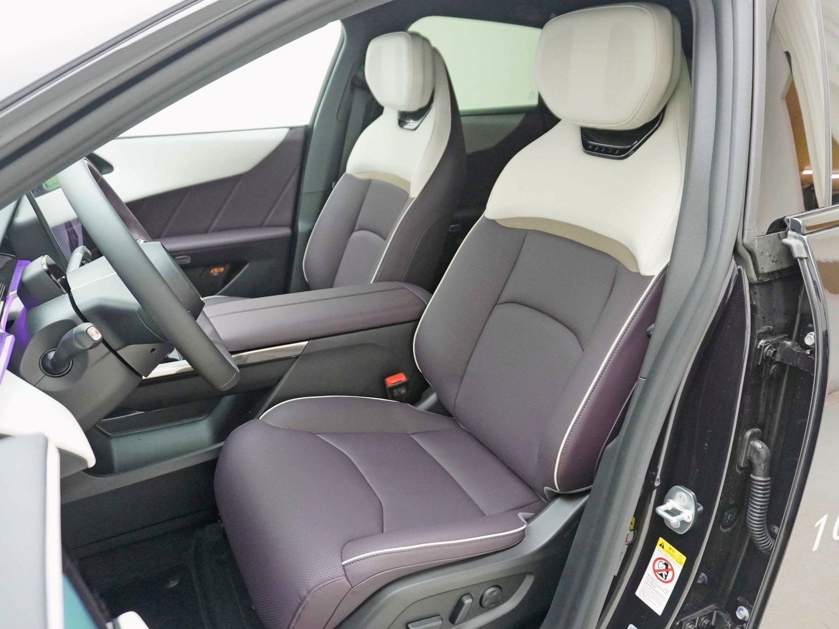 MAZDA CX-6e Takumi Plus-image-9