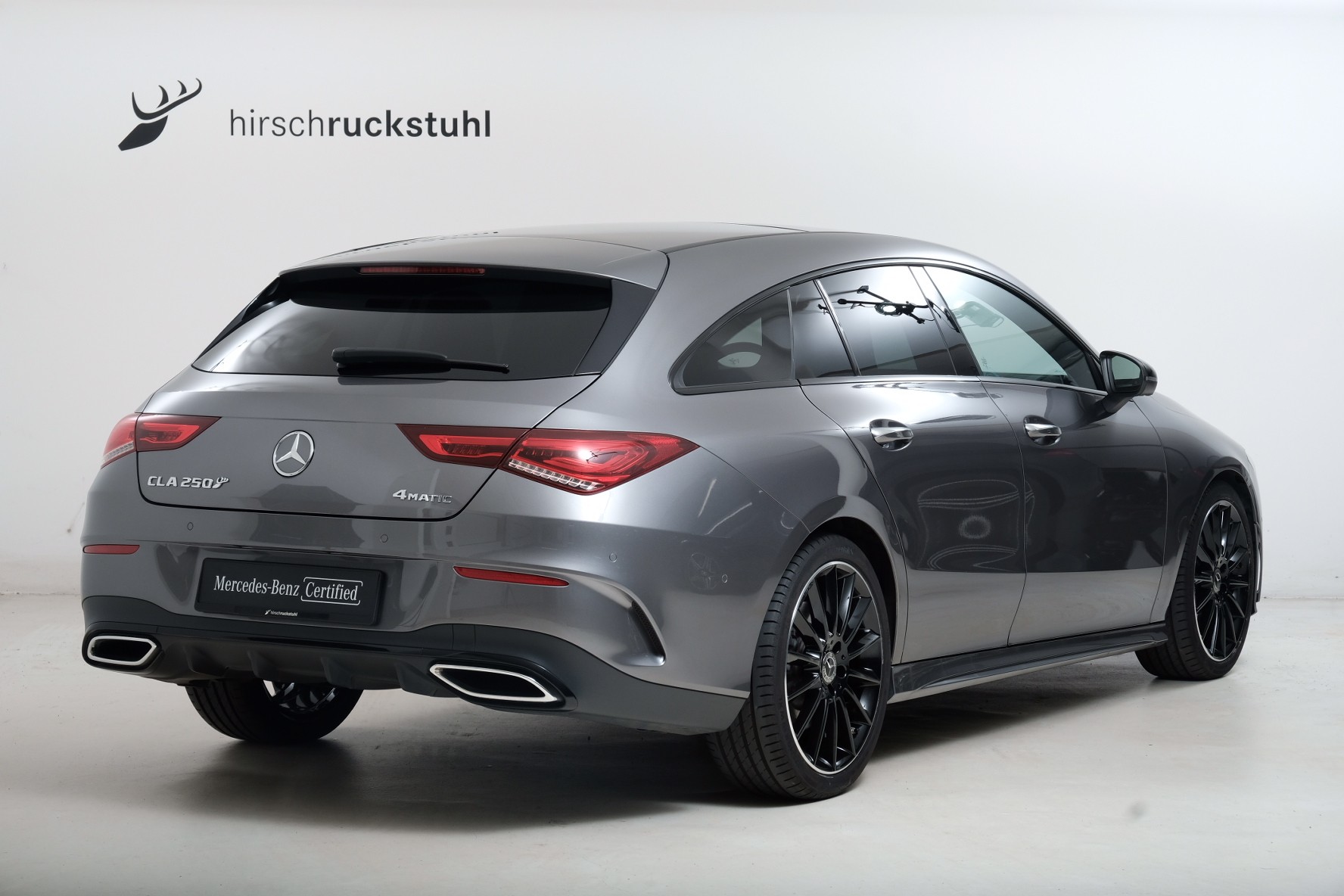 MERCEDES-BENZ CLA Shooting Brake 250 4Matic 7G-DCT AMG Line-image-3