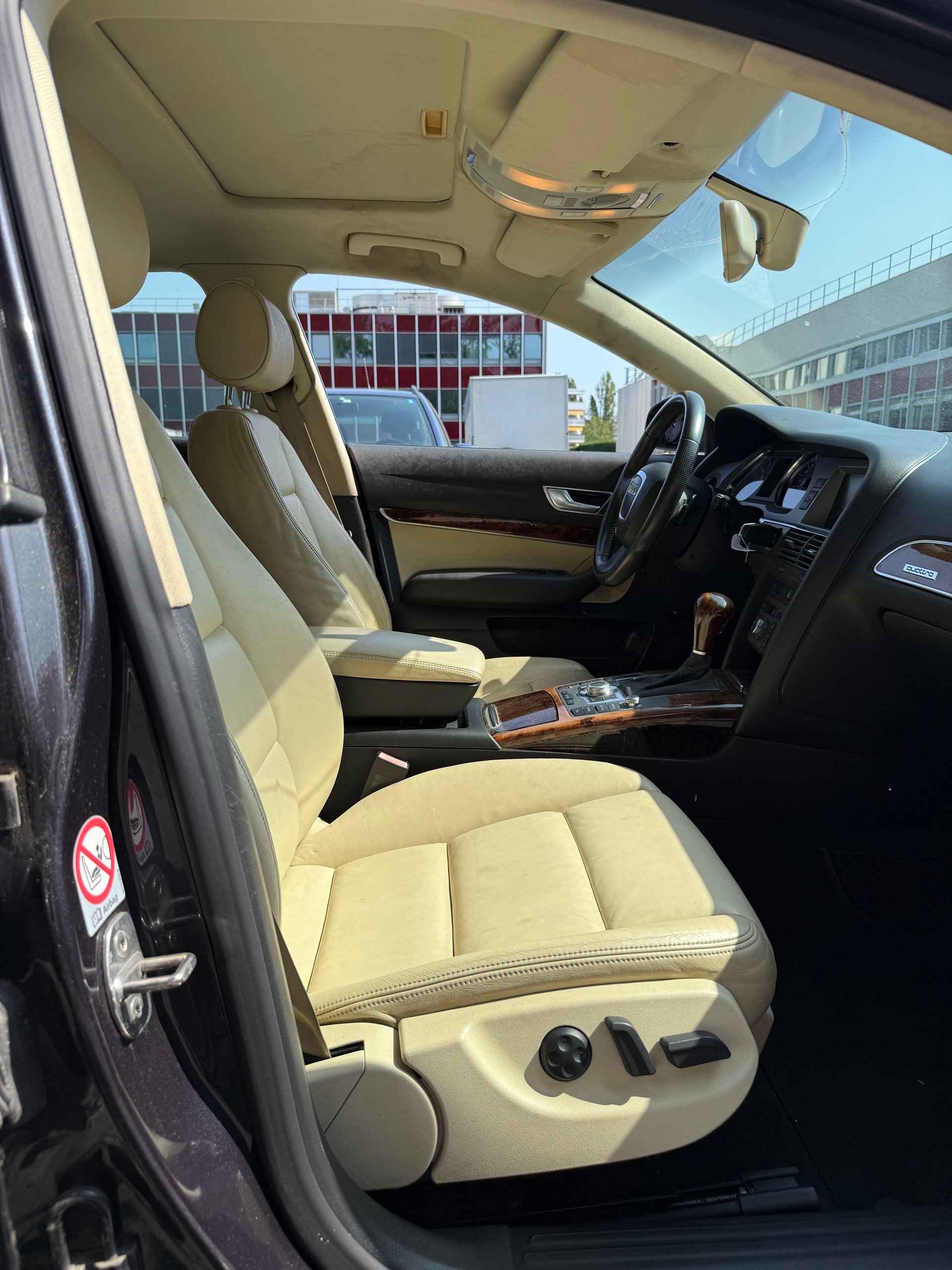 AUDI A6 Limousine 4.2 V8 quattro tiptronic-image-8
