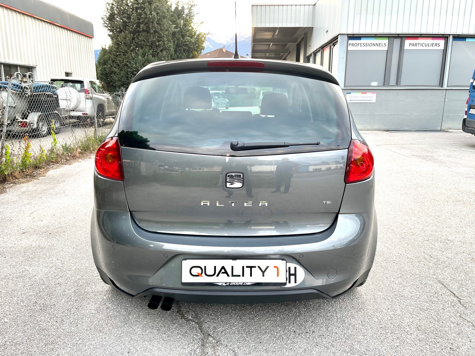 SEAT Leon 1.8 TSI FR Advantage DSG-image-16