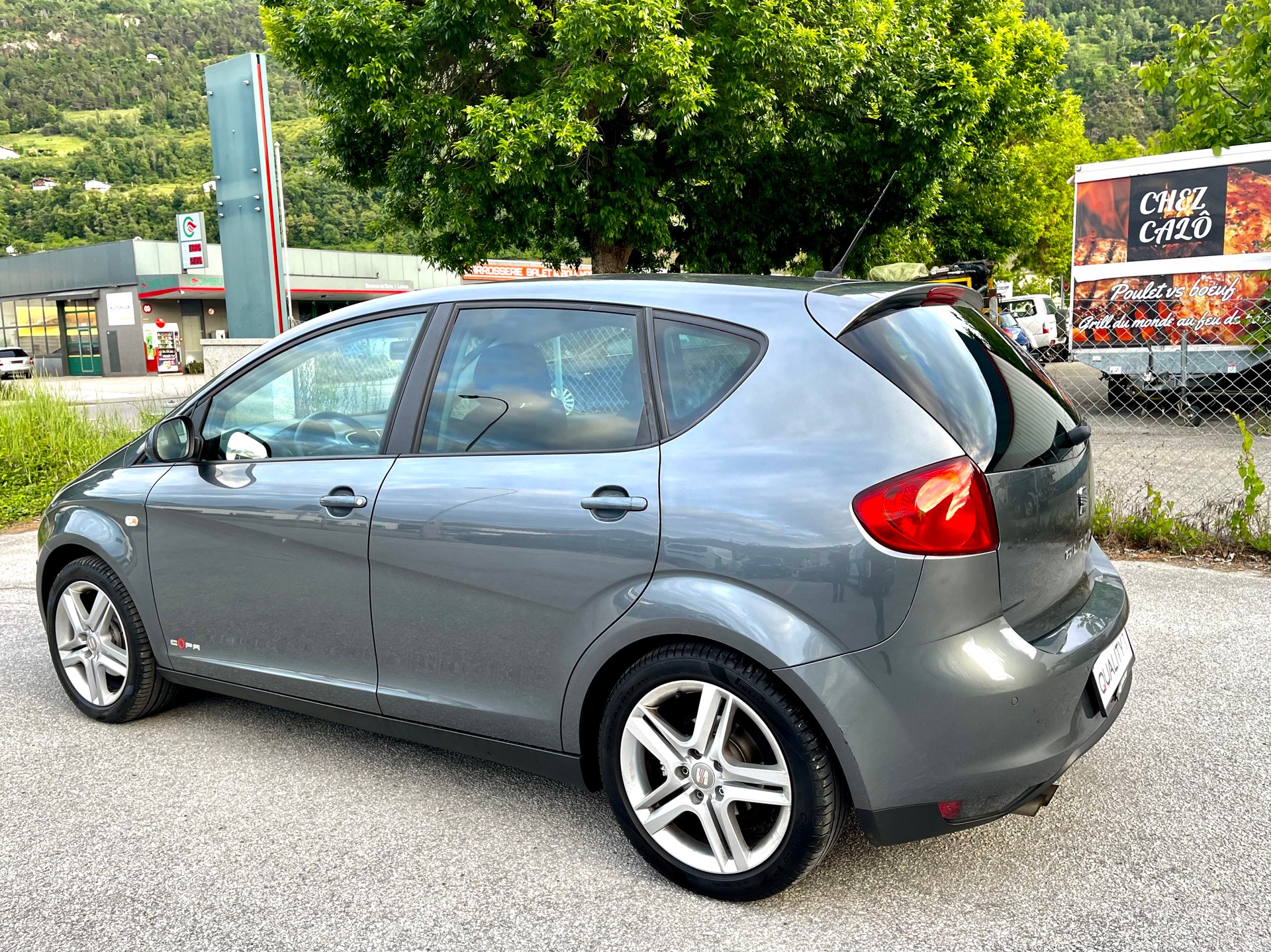 SEAT Leon 1.8 TSI FR Advantage DSG-image-2