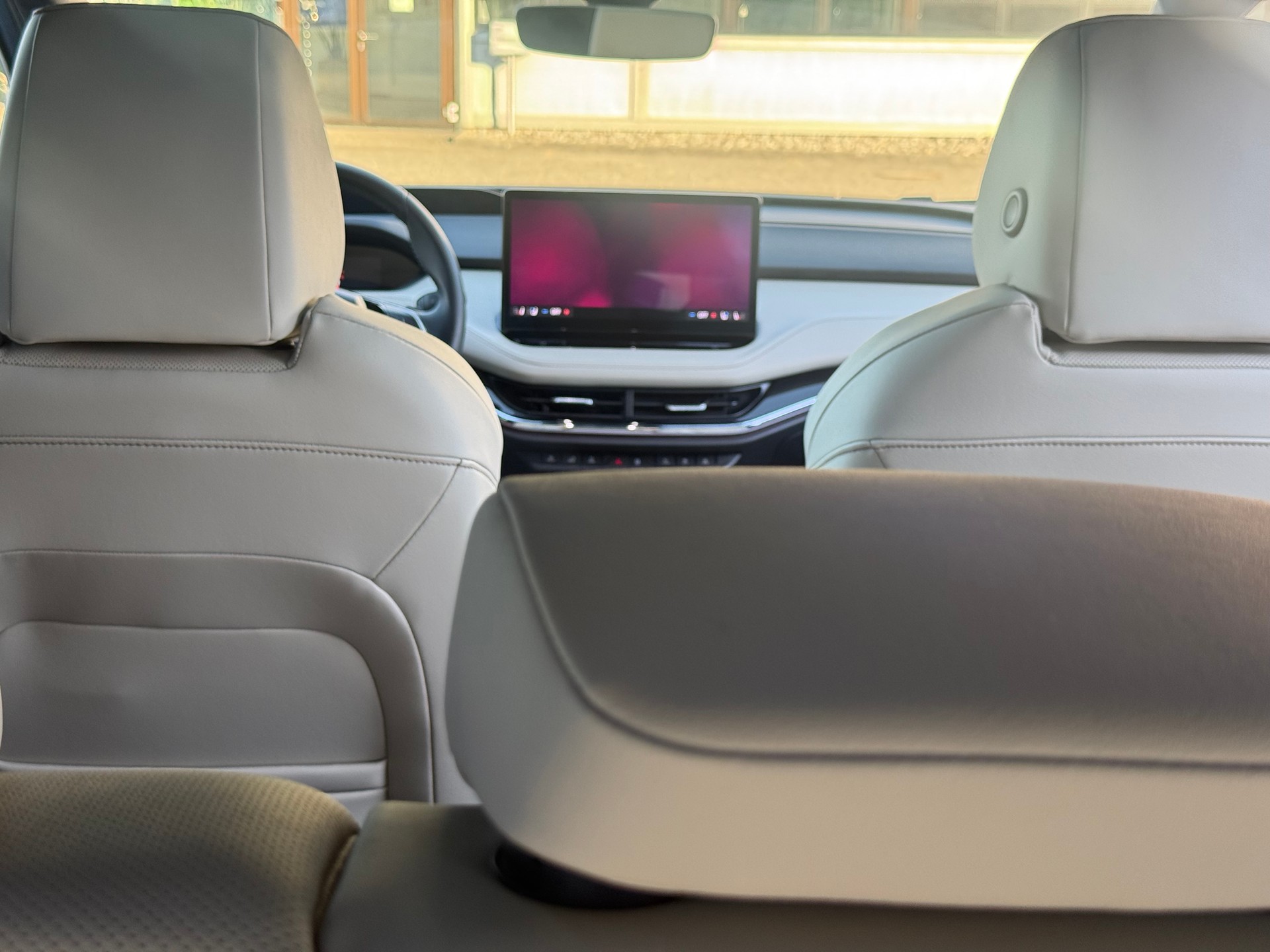 SKODA Enyaq 85x L&K 4x4-image-15