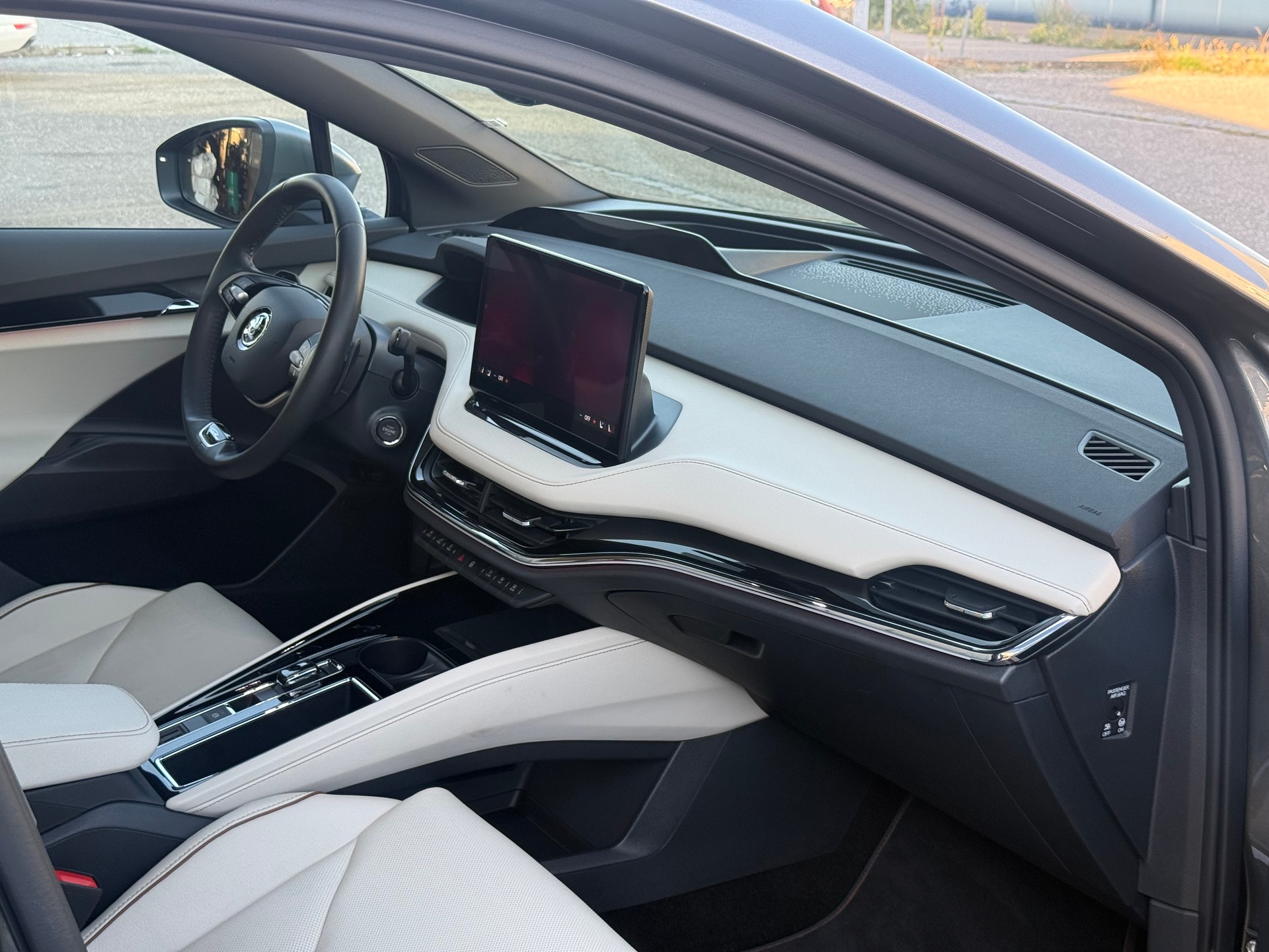 SKODA Enyaq 85x L&K 4x4-image-11