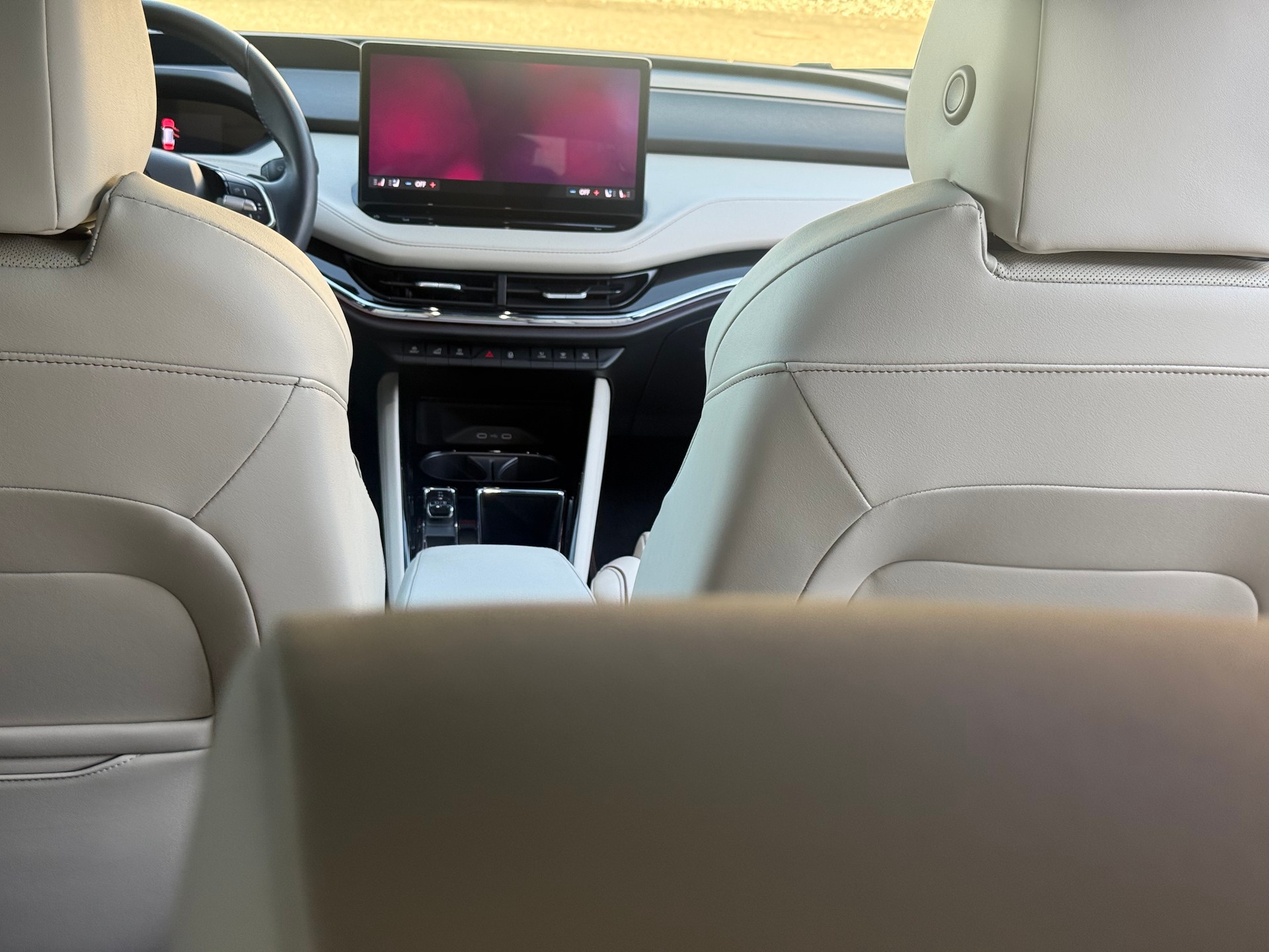 SKODA Enyaq 85x L&K 4x4-image-14