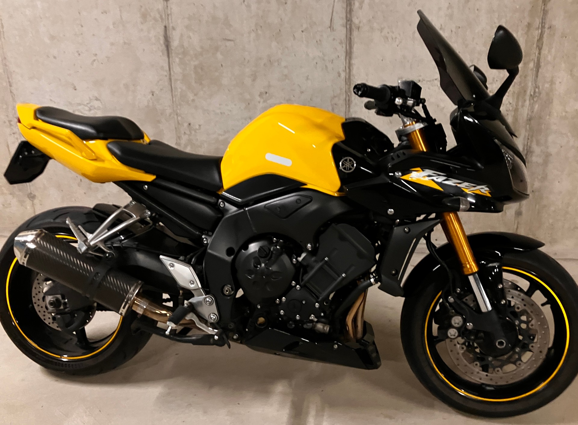 YAMAHA FZ1 Fazer ABS