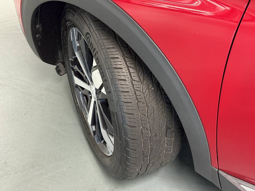 PEUGEOT 3008 1.2 PureTech Allure EAT-image-12