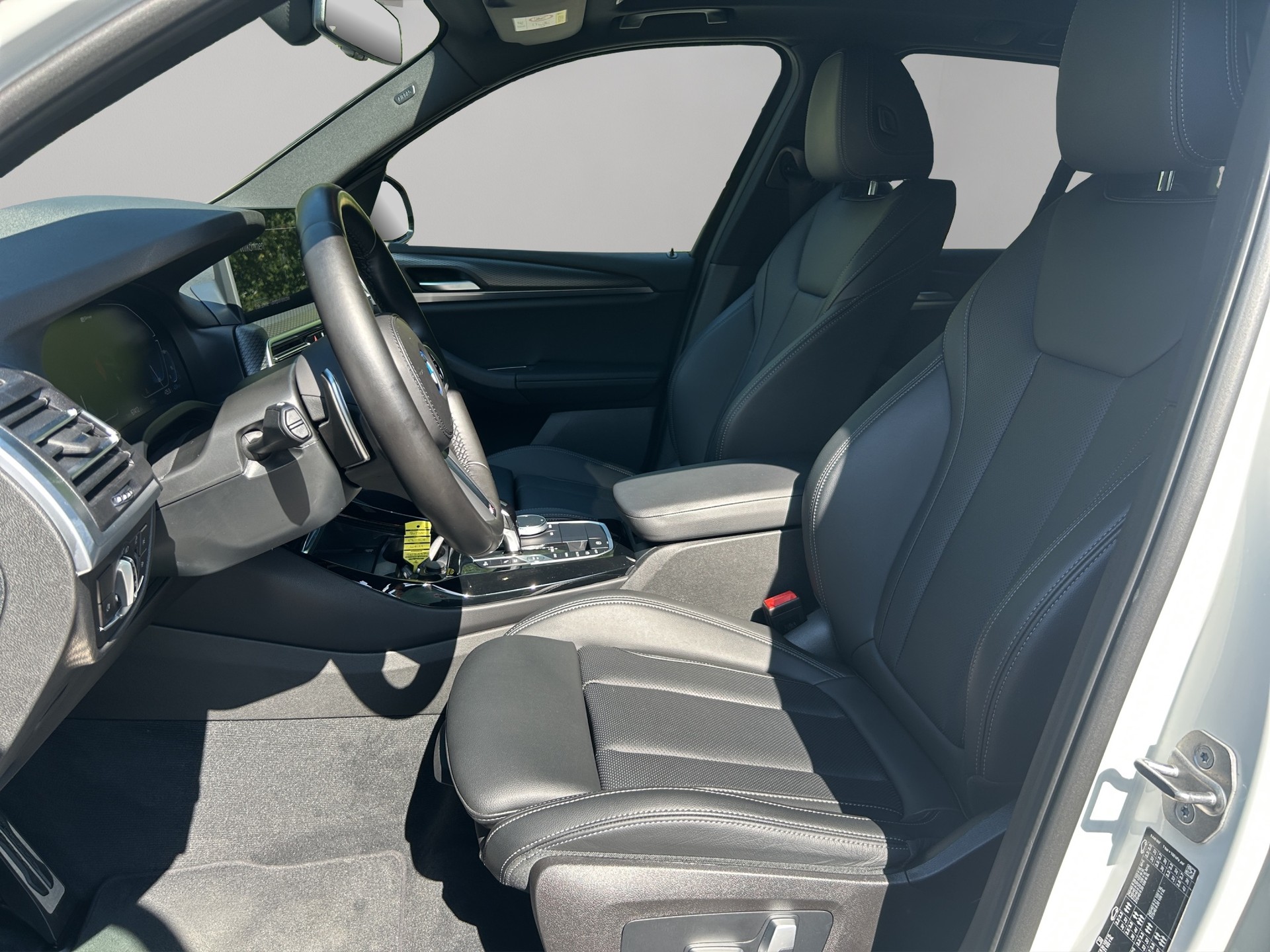 BMW X3 xDrive 30e M Sport-image-10