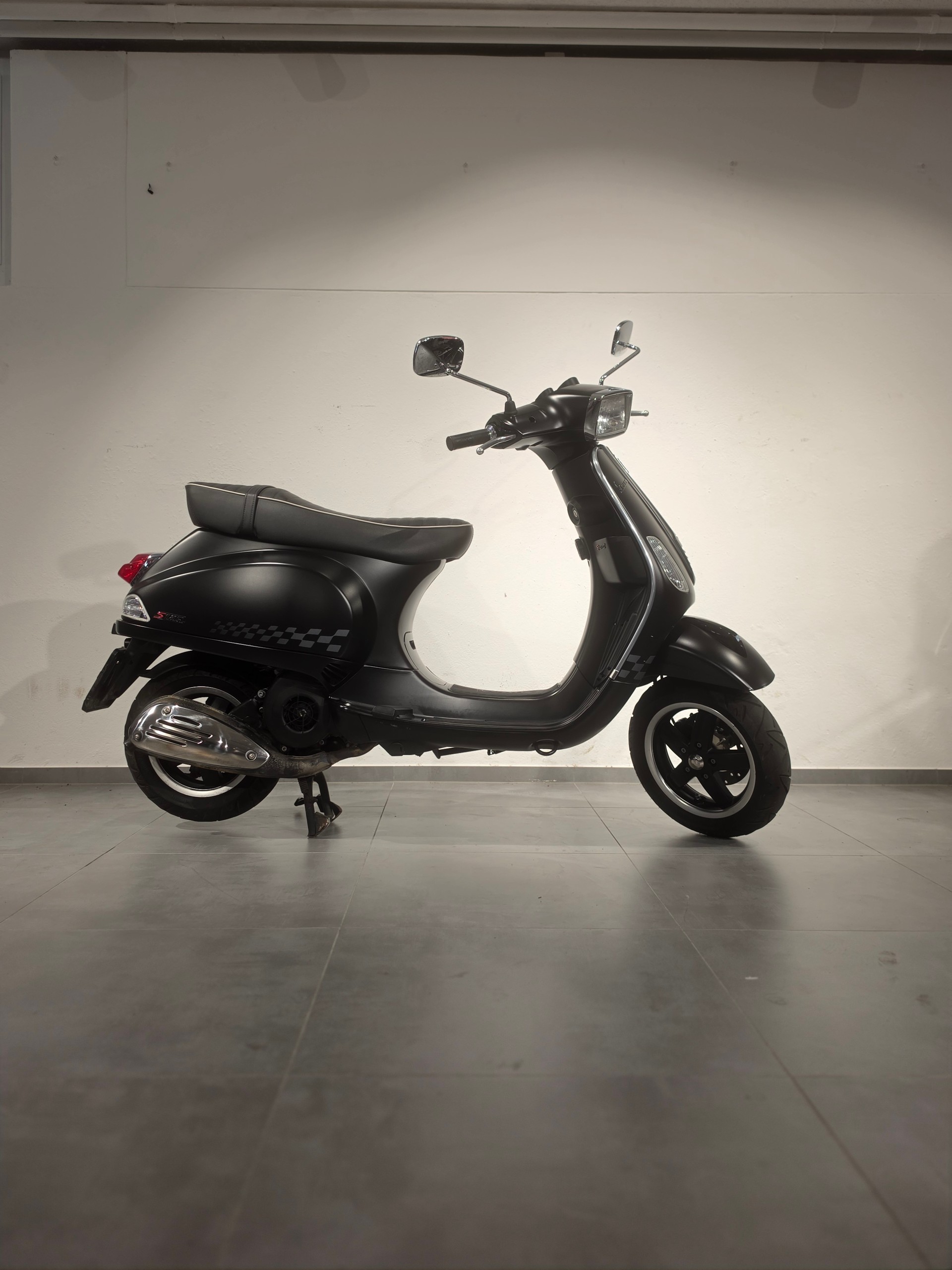 PIAGGIO Vespa 125 LXS i.e. Sport 3V