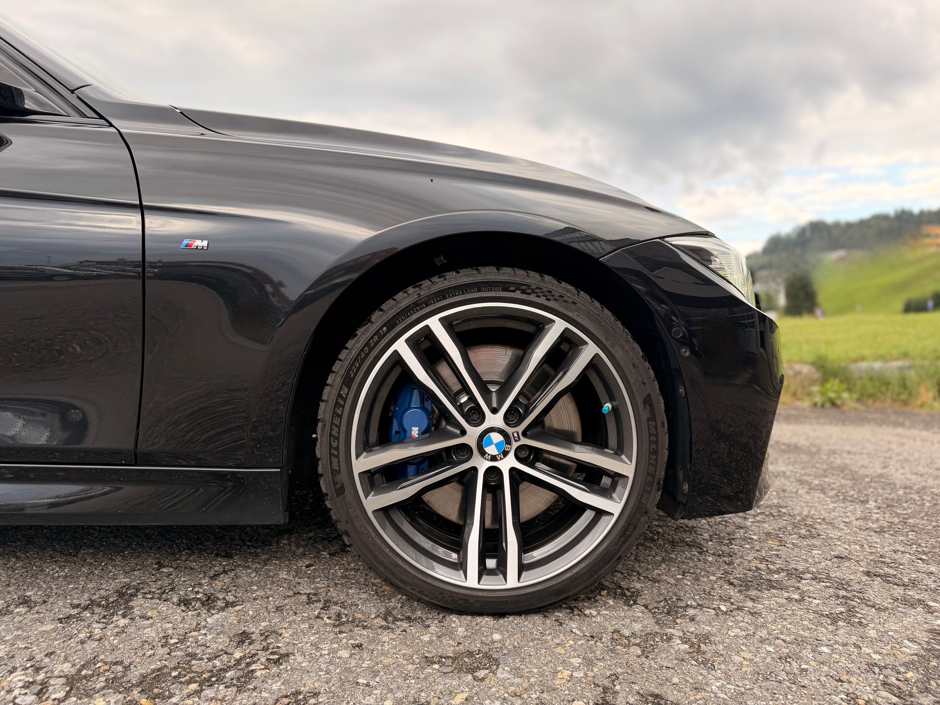 BMW 330d xDrive Touring Edition M Sport Steptronic-image-22