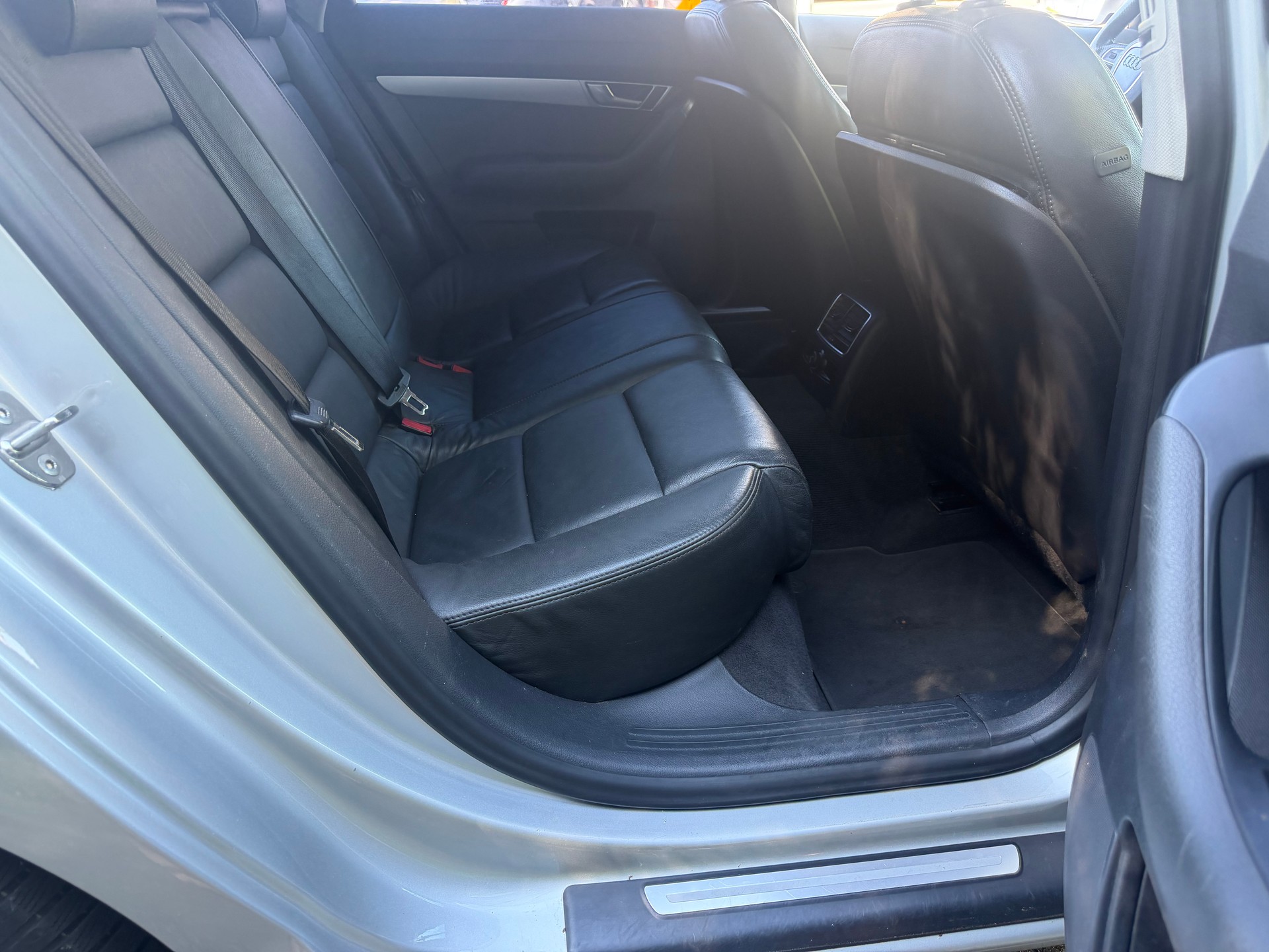AUDI A6 Avant 2.8 V6 FSI multitronic-image-5