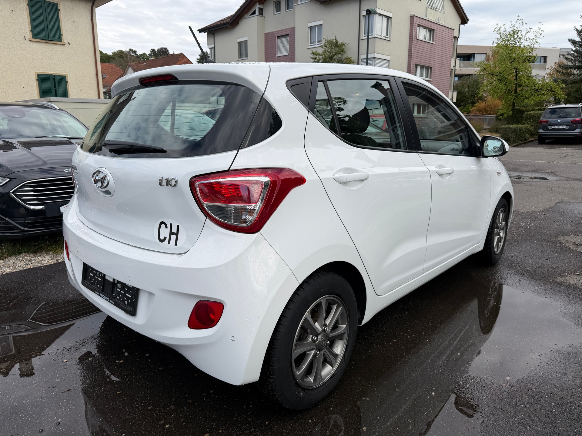 HYUNDAI i10 1.2 Amplia-image-3