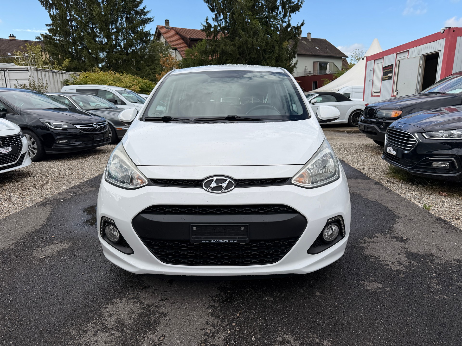 HYUNDAI i10 1.2 Amplia-image-0