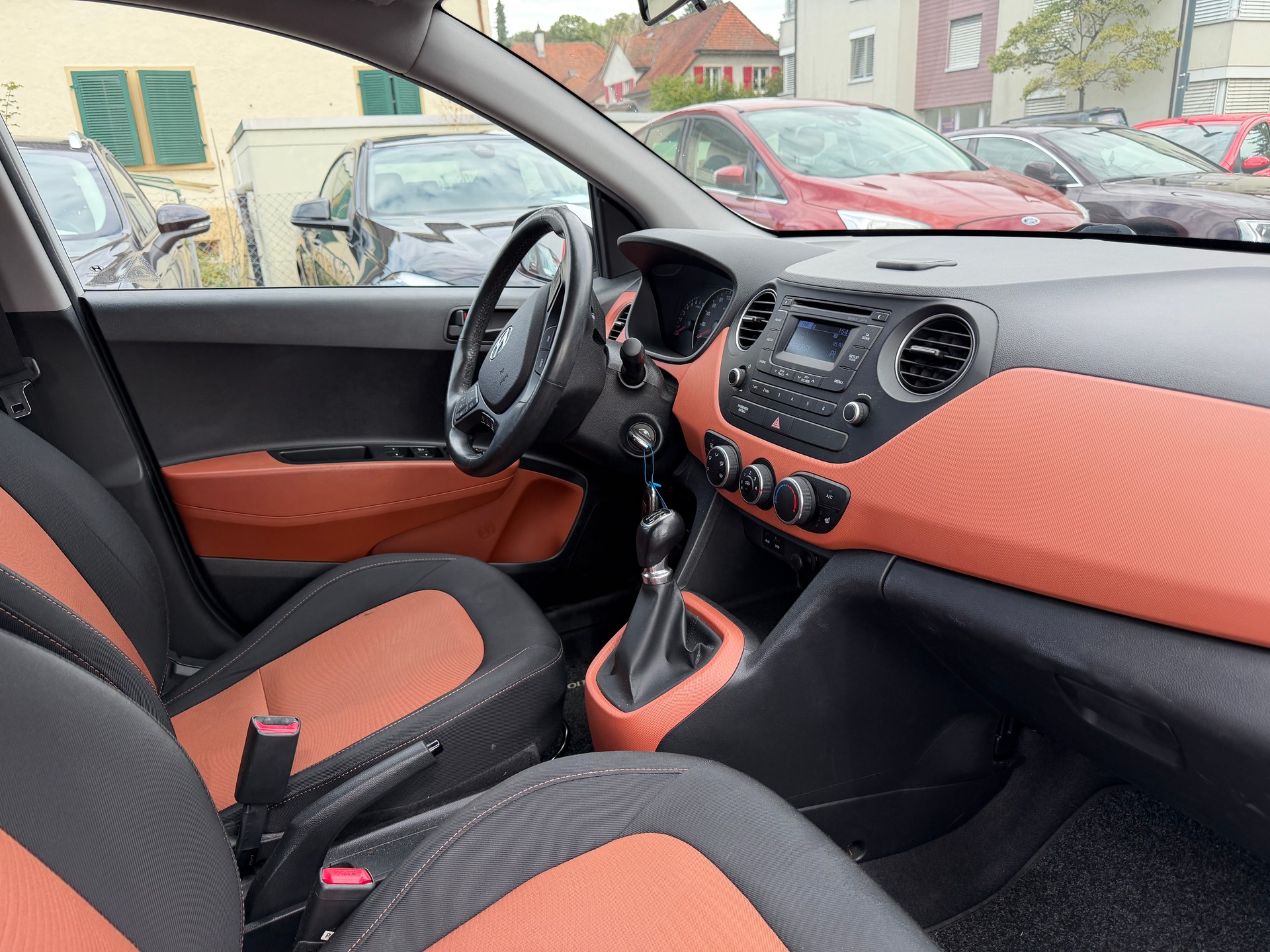 HYUNDAI i10 1.2 Amplia-image-7