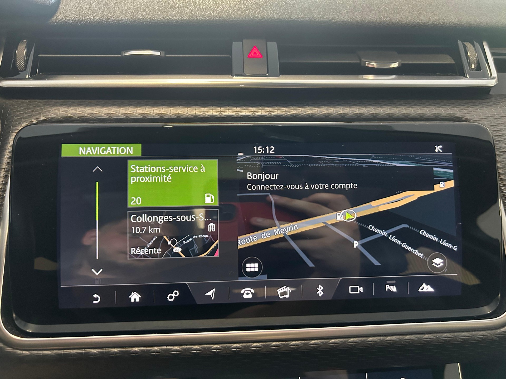 LAND ROVER Range Rover Velar 2.0 T S-image-12