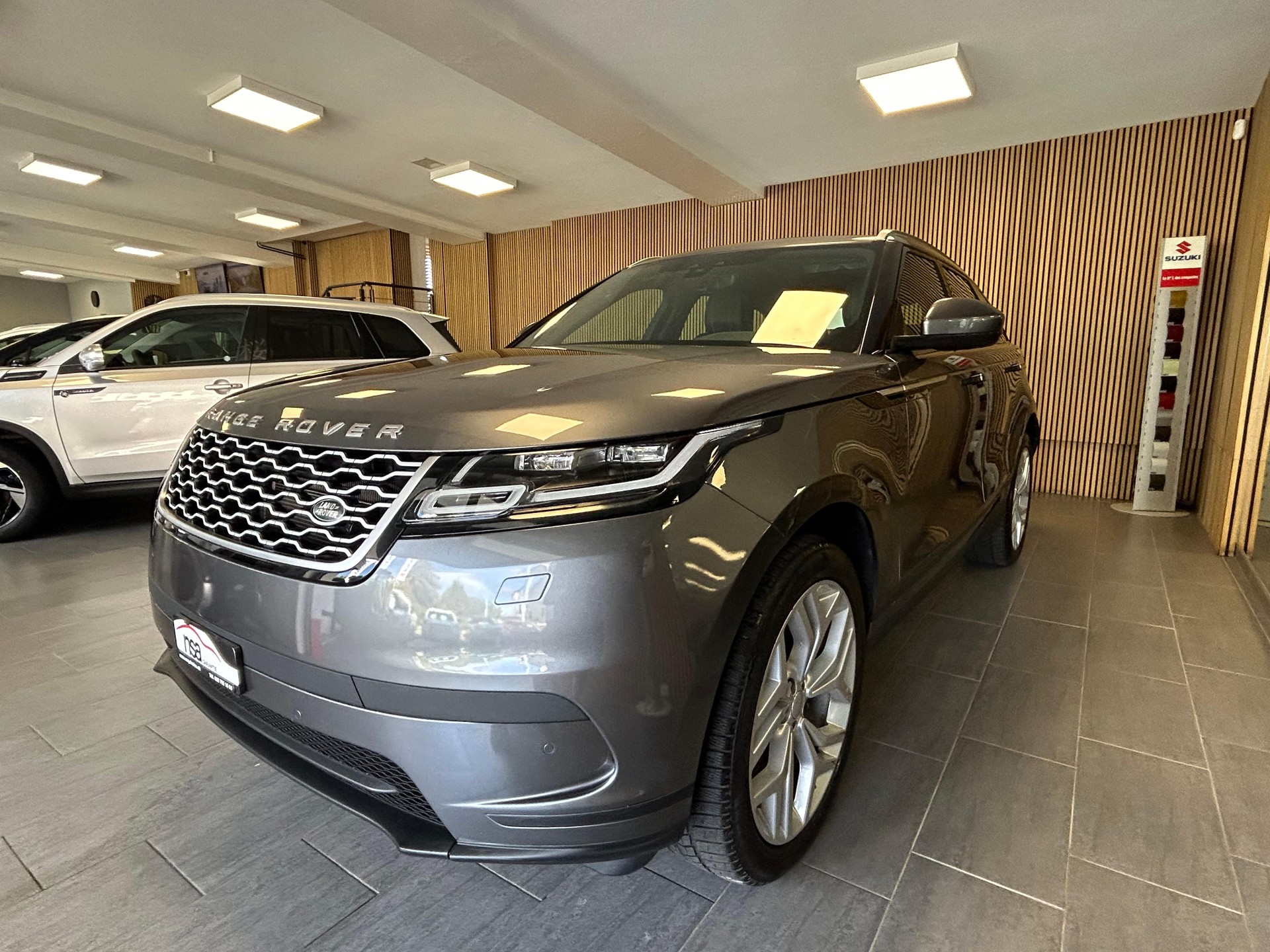 LAND ROVER Range Rover Velar 2.0 T S-image-3
